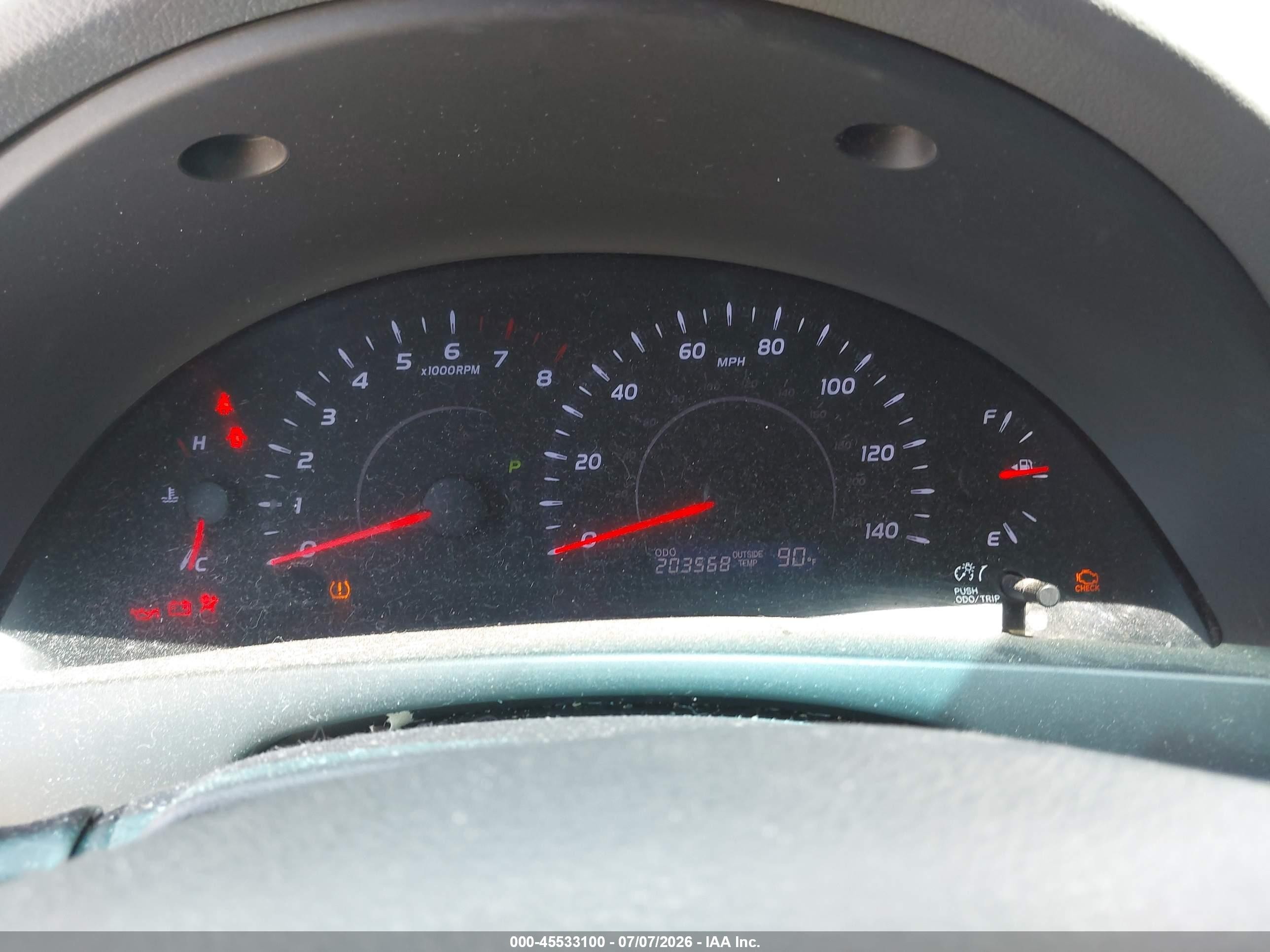 2010 Toyota Camry Le Red vin: 4T4BF3EK4AR024591