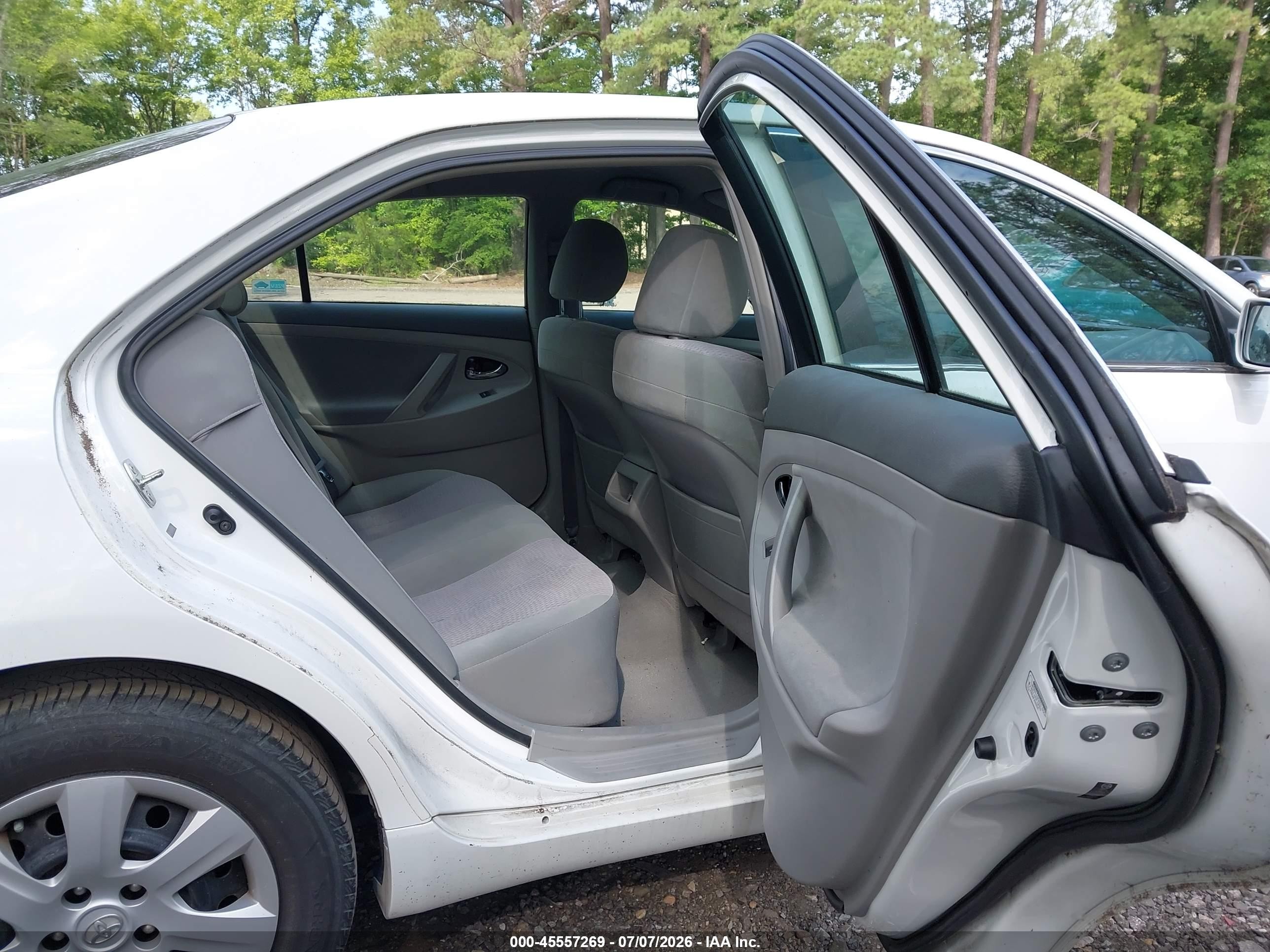 2010 Toyota Camry   White vin: 4T4BF3EK4AR034862