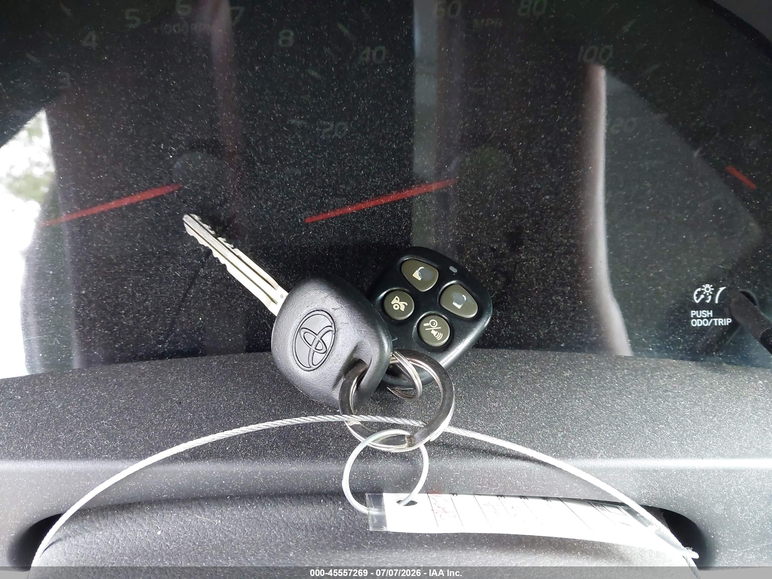 2010 Toyota Camry   White vin: 4T4BF3EK4AR034862