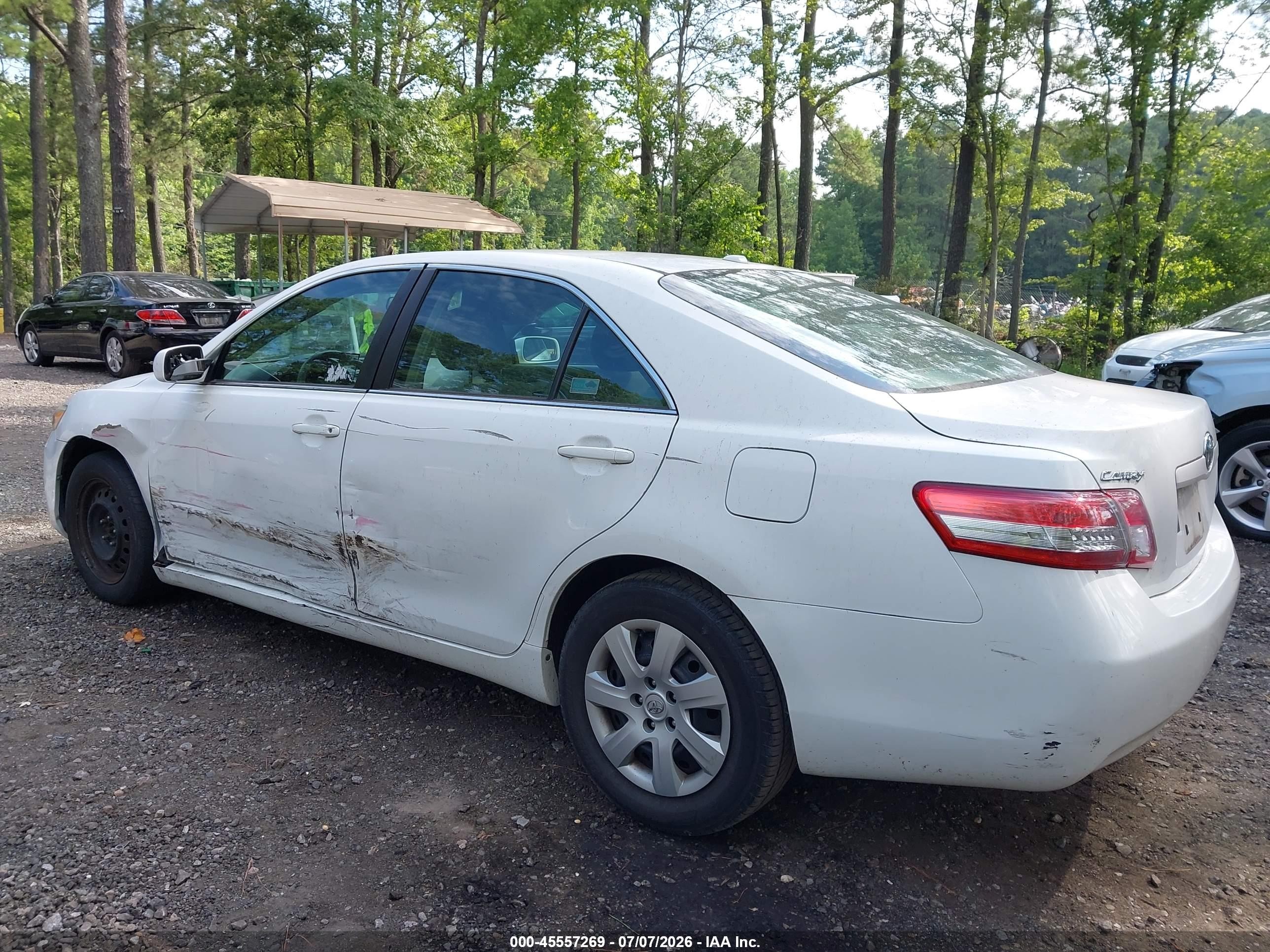 2010 Toyota Camry   White vin: 4T4BF3EK4AR034862