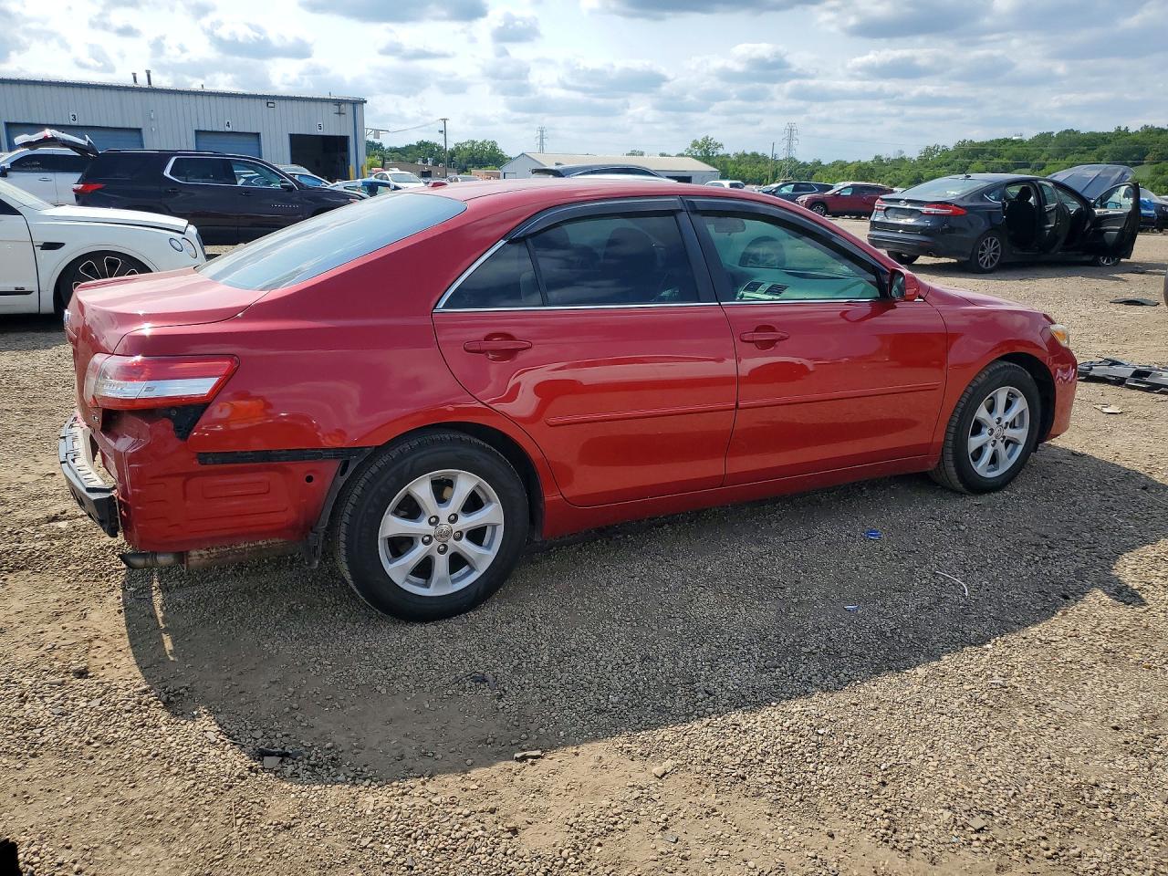 2010 Toyota Camry Le Burgundy vin: 4T4BF3EK4AR053248