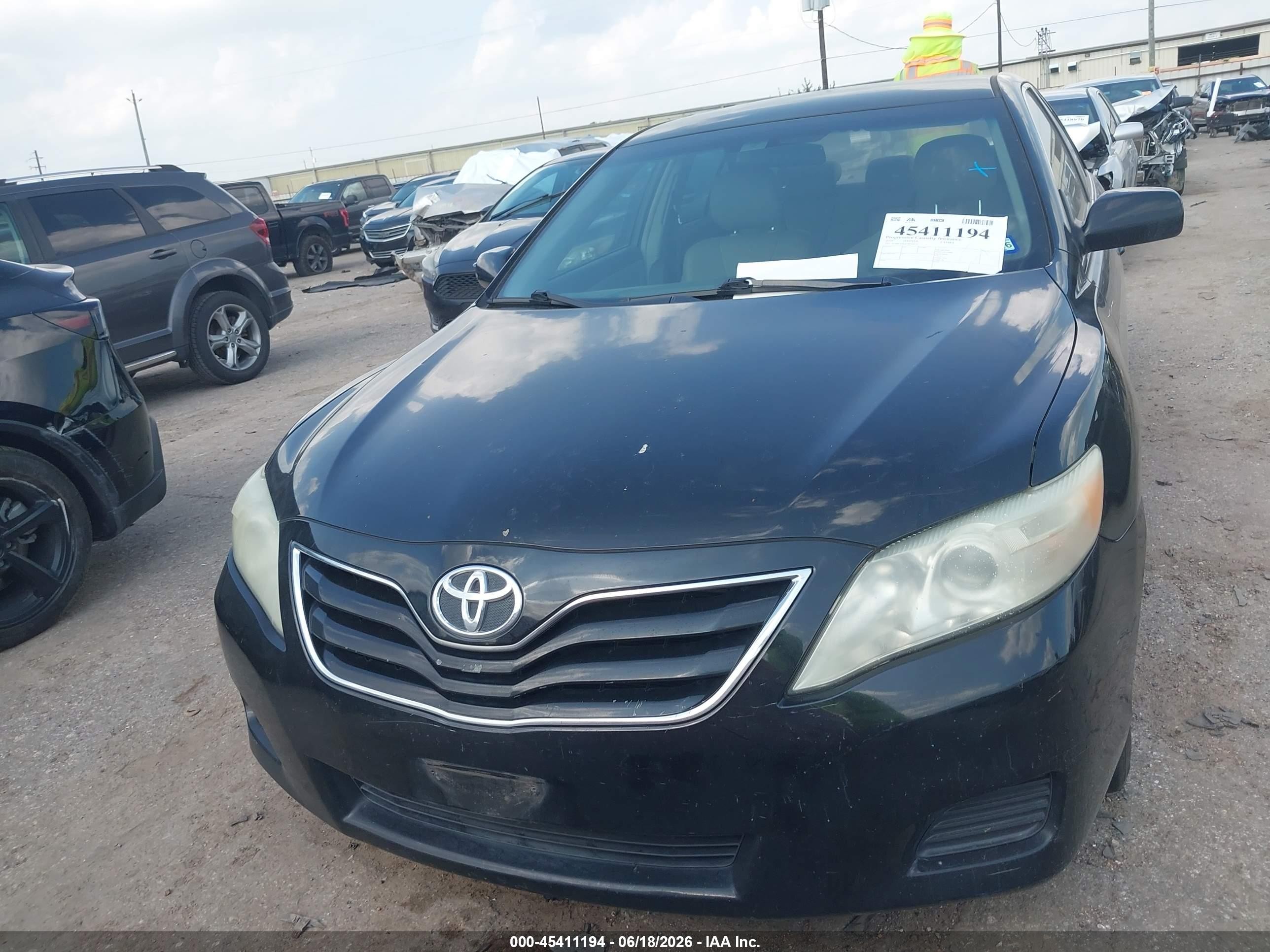 2010 Toyota Camry Le Black vin: 4T4BF3EK4AR054352