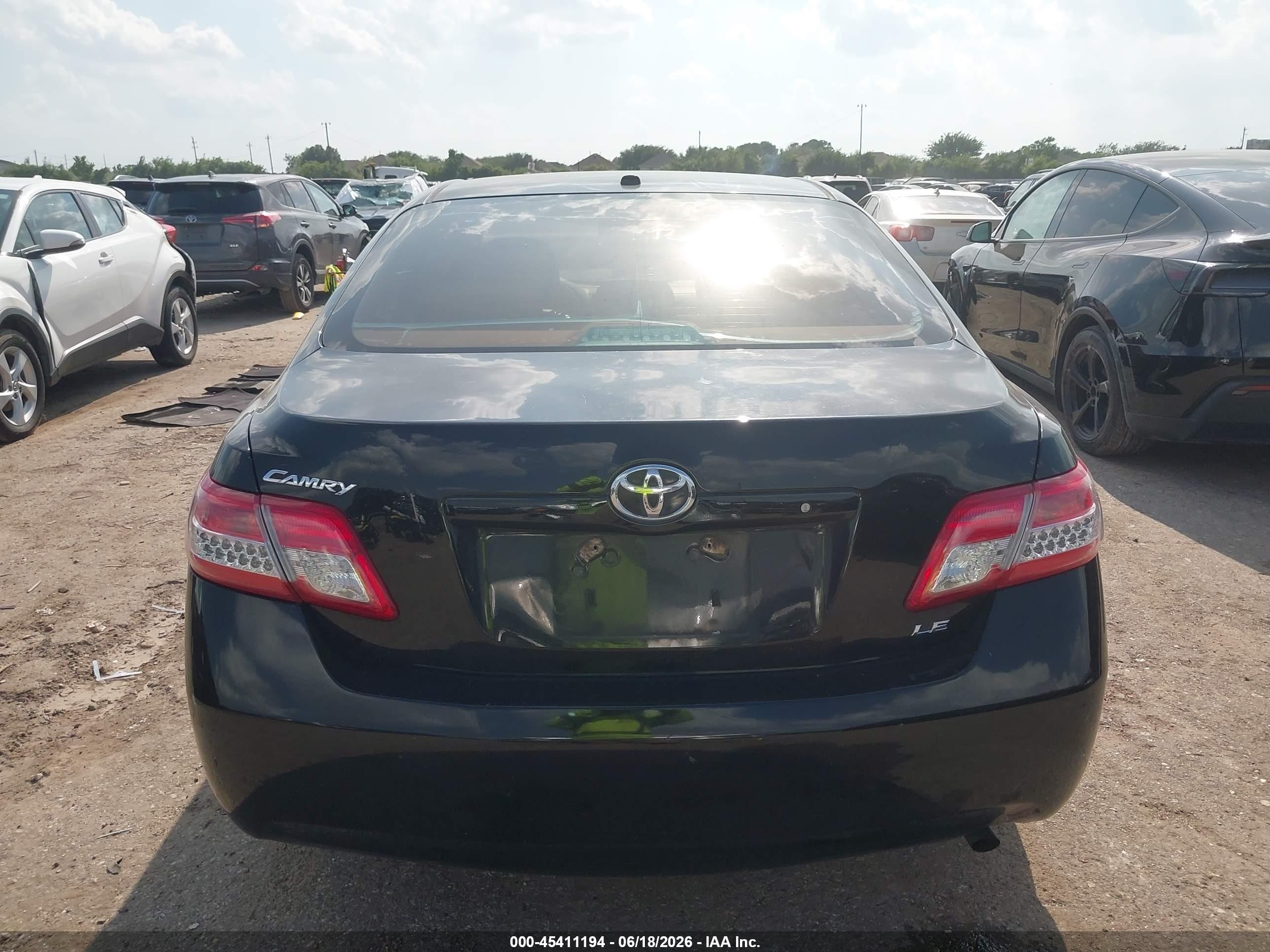 2010 Toyota Camry Le Black vin: 4T4BF3EK4AR054352