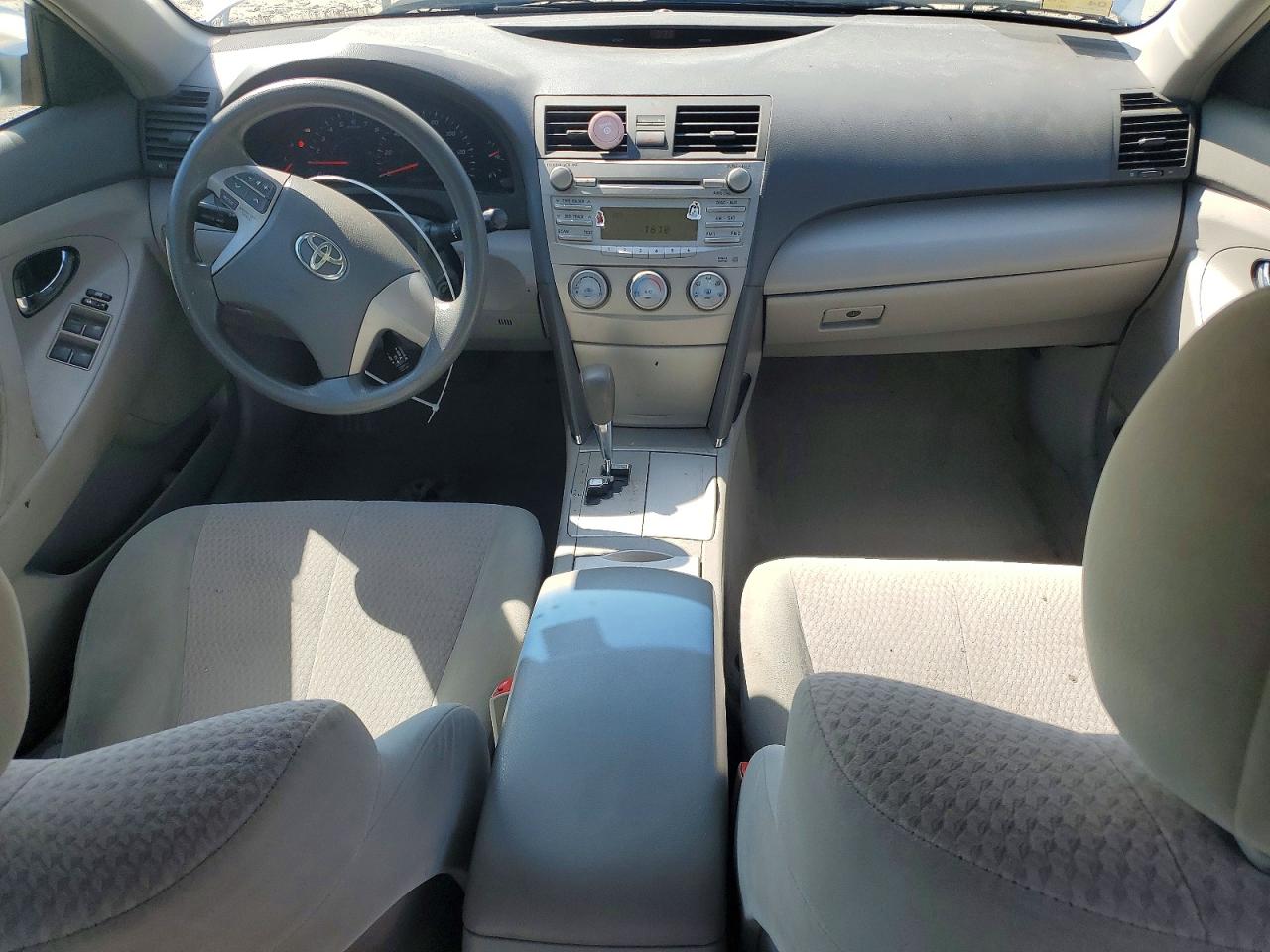 2010 Toyota Camry Base Silver vin: 4T4BF3EK4AR067232