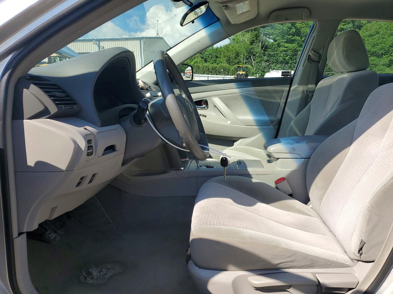 2010 Toyota Camry Base Silver vin: 4T4BF3EK4AR067232