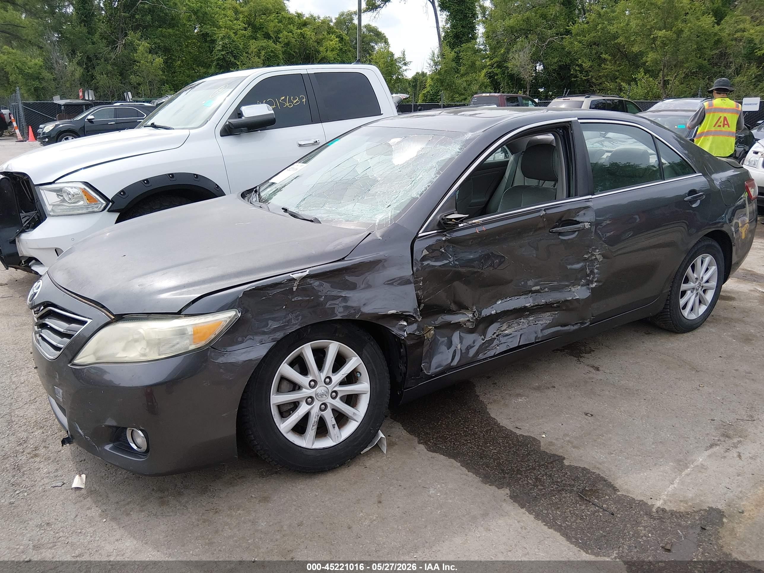 2010 Toyota Camry Xle Green vin: 4T4BF3EK4AR078134