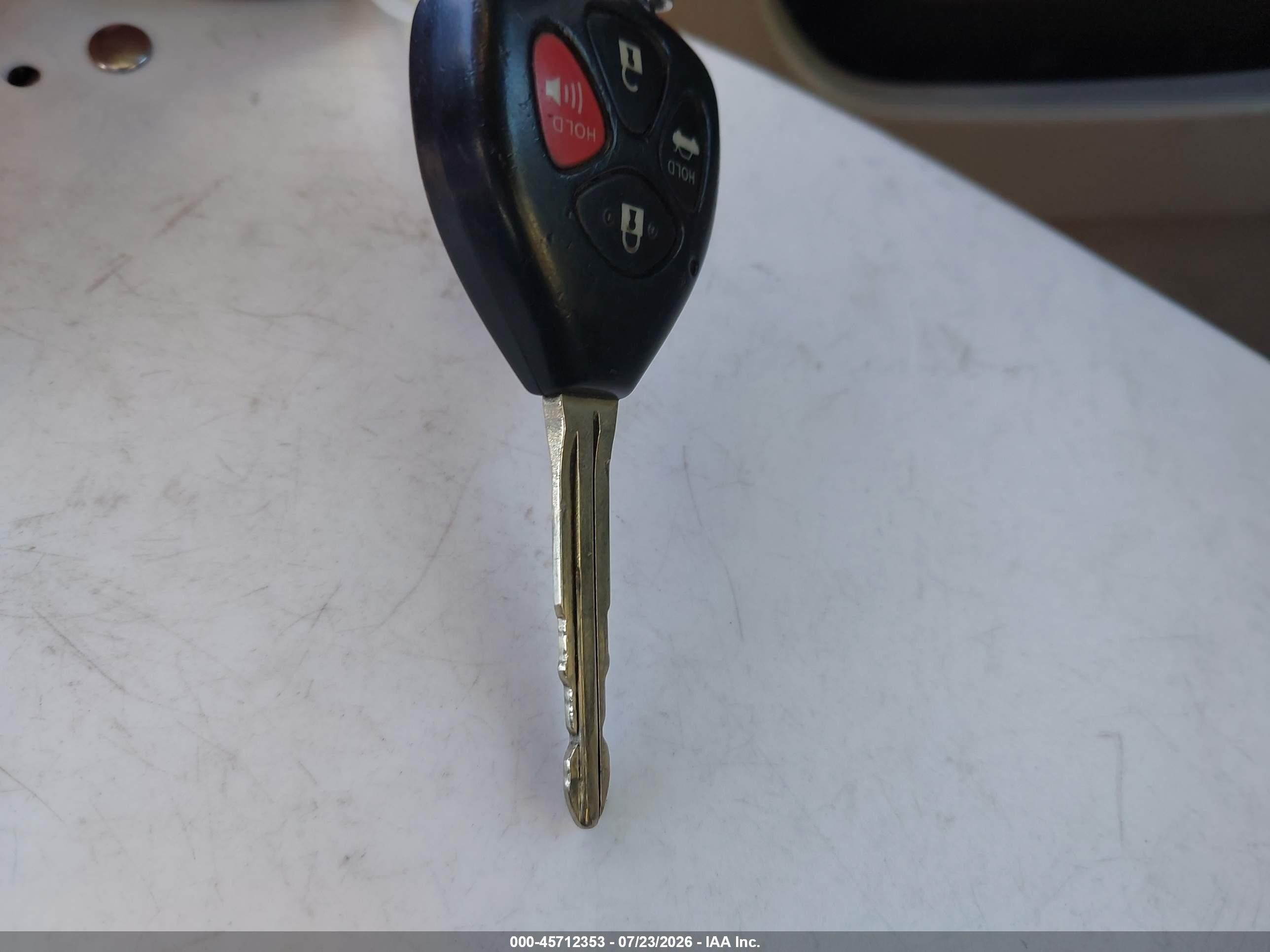 2010 Toyota Camry Le Серый vin: 4T4BF3EK4AR085570