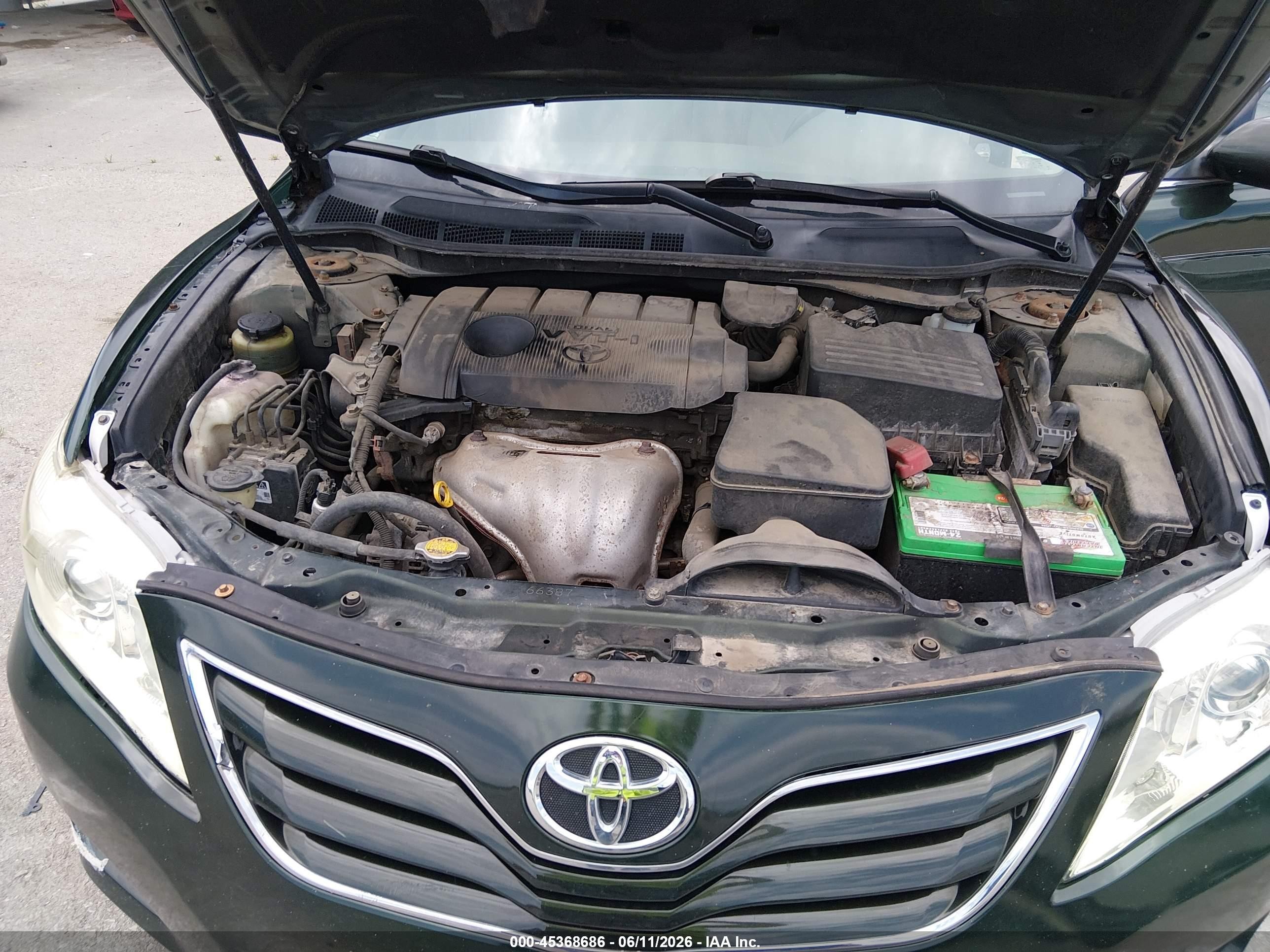 2011 Toyota Camry Le Green vin: 4T4BF3EK4BR128340
