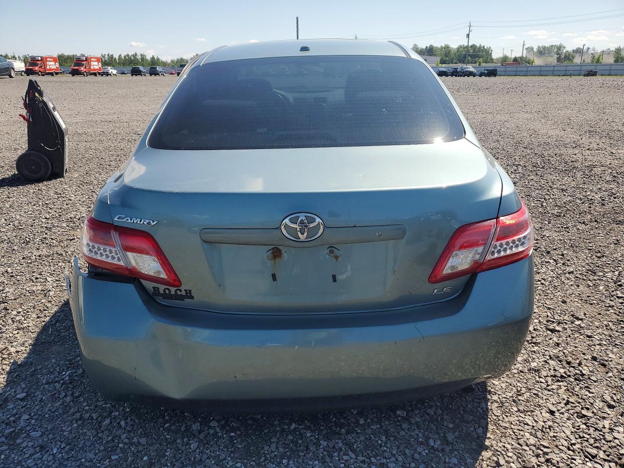 2011 Toyota Camry Le Turquoise vin: 4T4BF3EK4BR134736