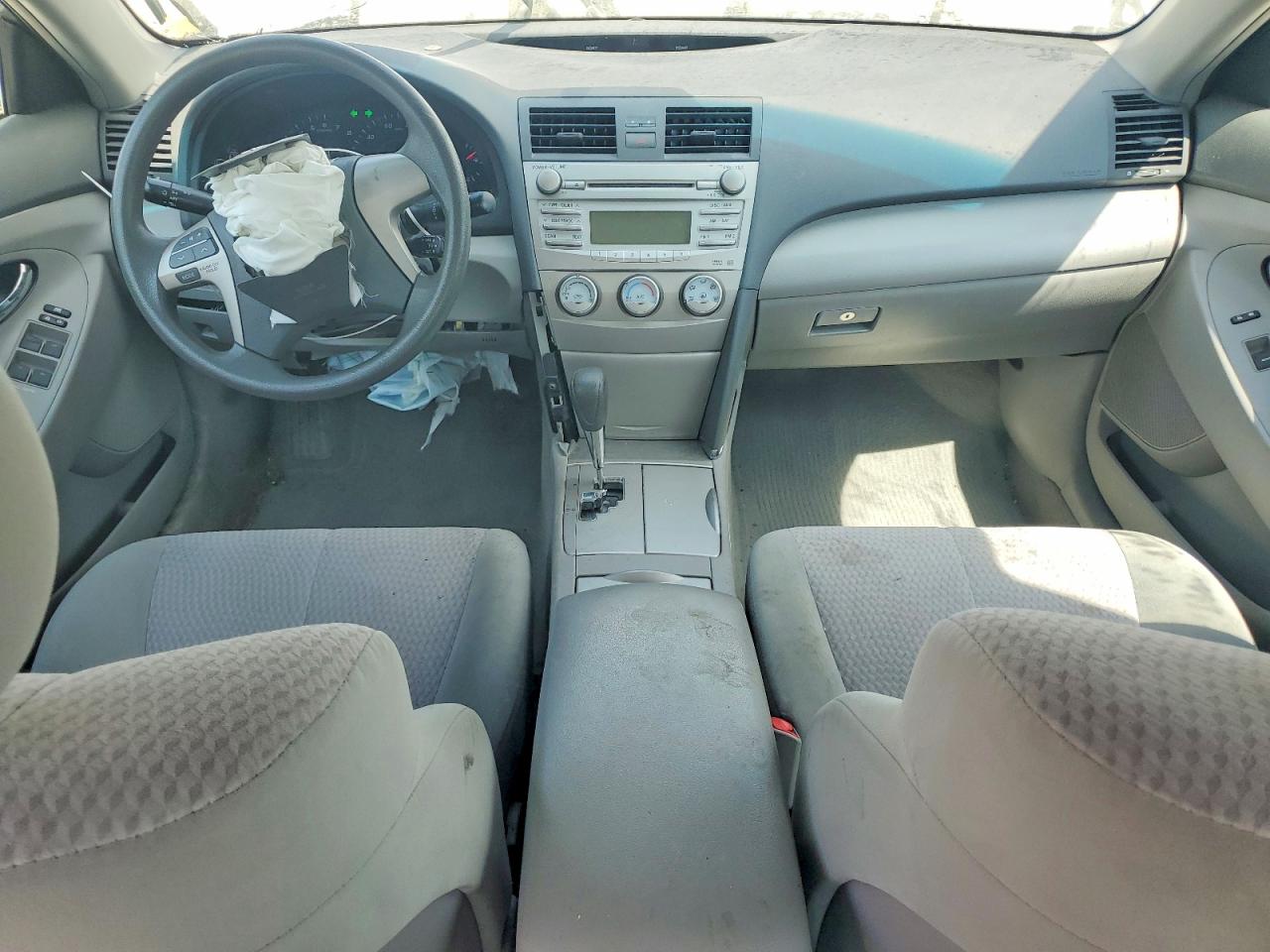 2011 Toyota Camry Base White vin: 4T4BF3EK4BR148622