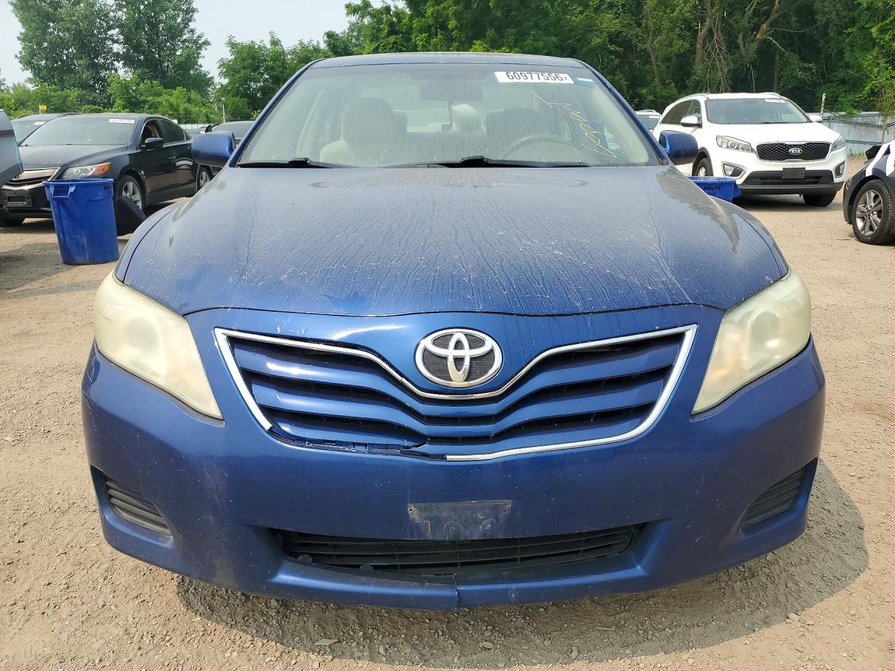 2011 Toyota Camry Le Blue vin: 4T4BF3EK4BR157255