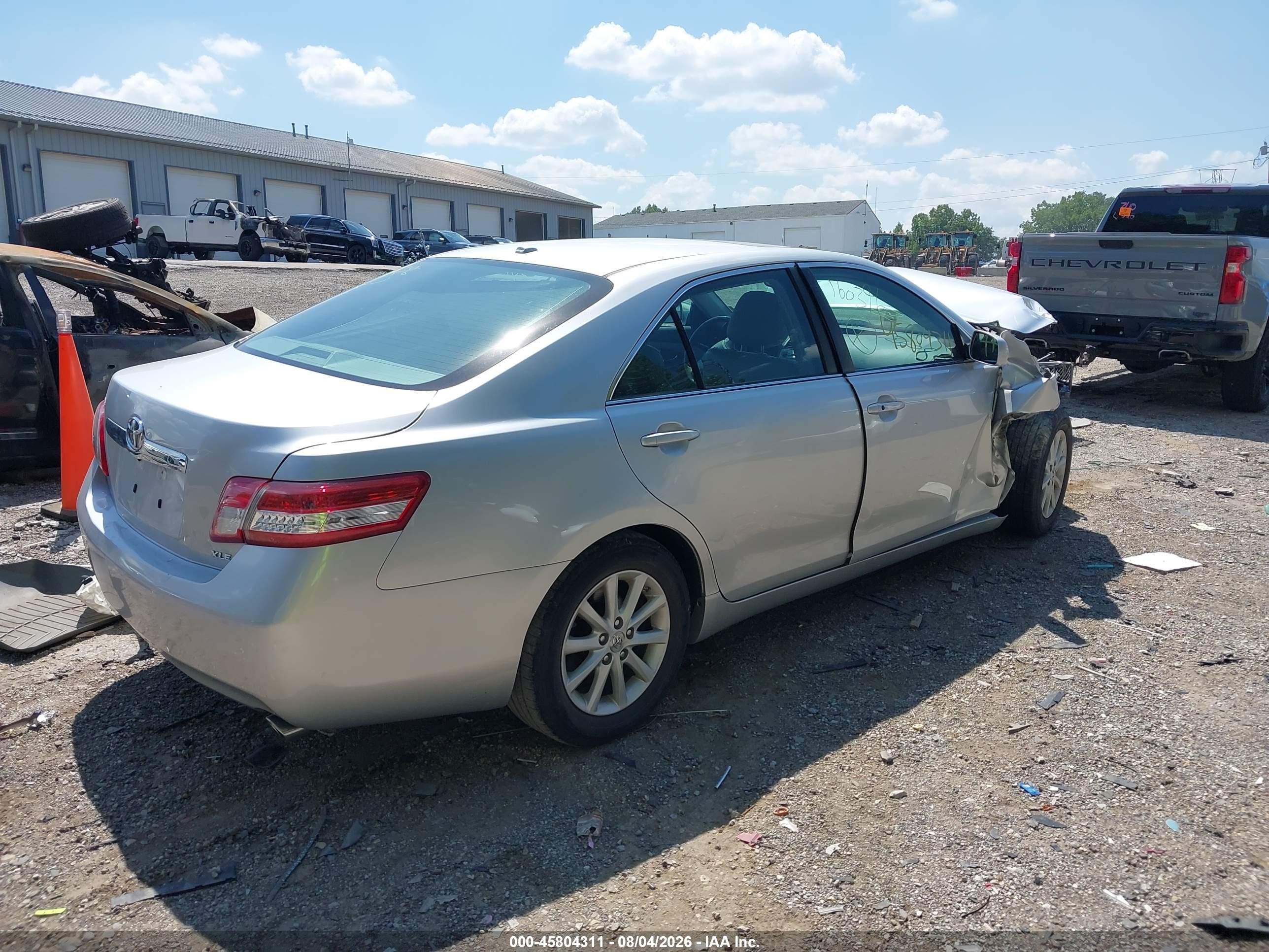 2011 Toyota Camry Xle Silver vin: 4T4BF3EK4BR160396
