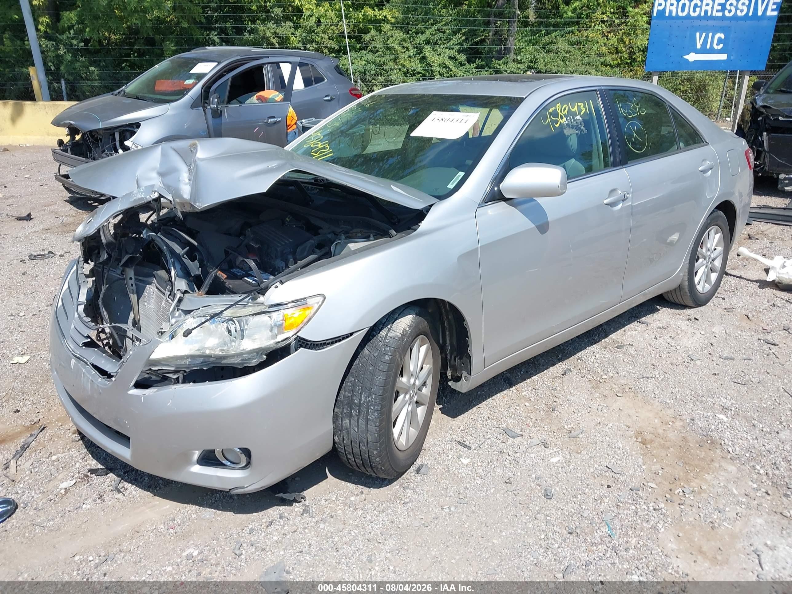 2011 Toyota Camry Xle Silver vin: 4T4BF3EK4BR160396