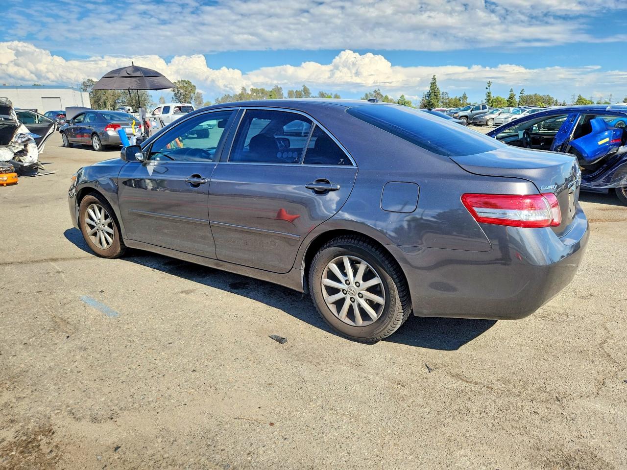 2011 Toyota Camry Xle Gray vin: 4T4BF3EK4BR190675