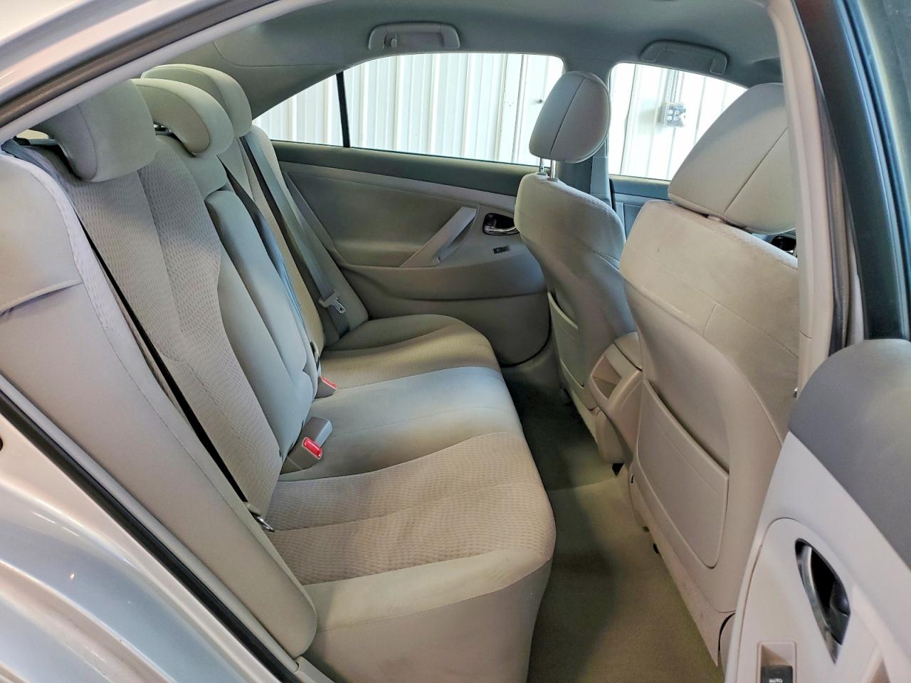 2011 Toyota Camry Le Silver vin: 4T4BF3EK4BR218524