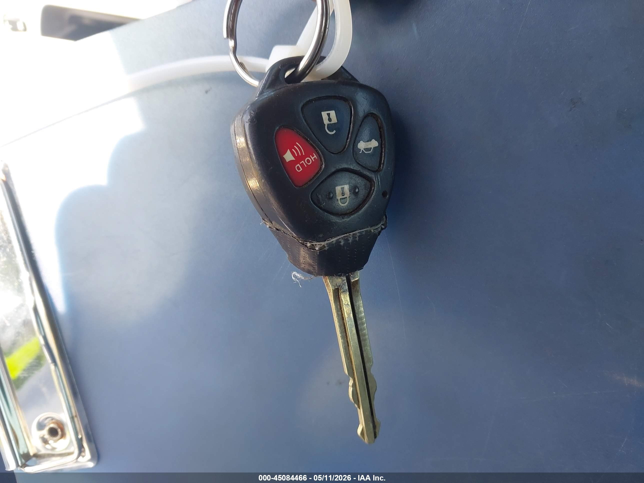 2010 Toyota Camry Le Серый vin: 4T4BF3EK5AR053100