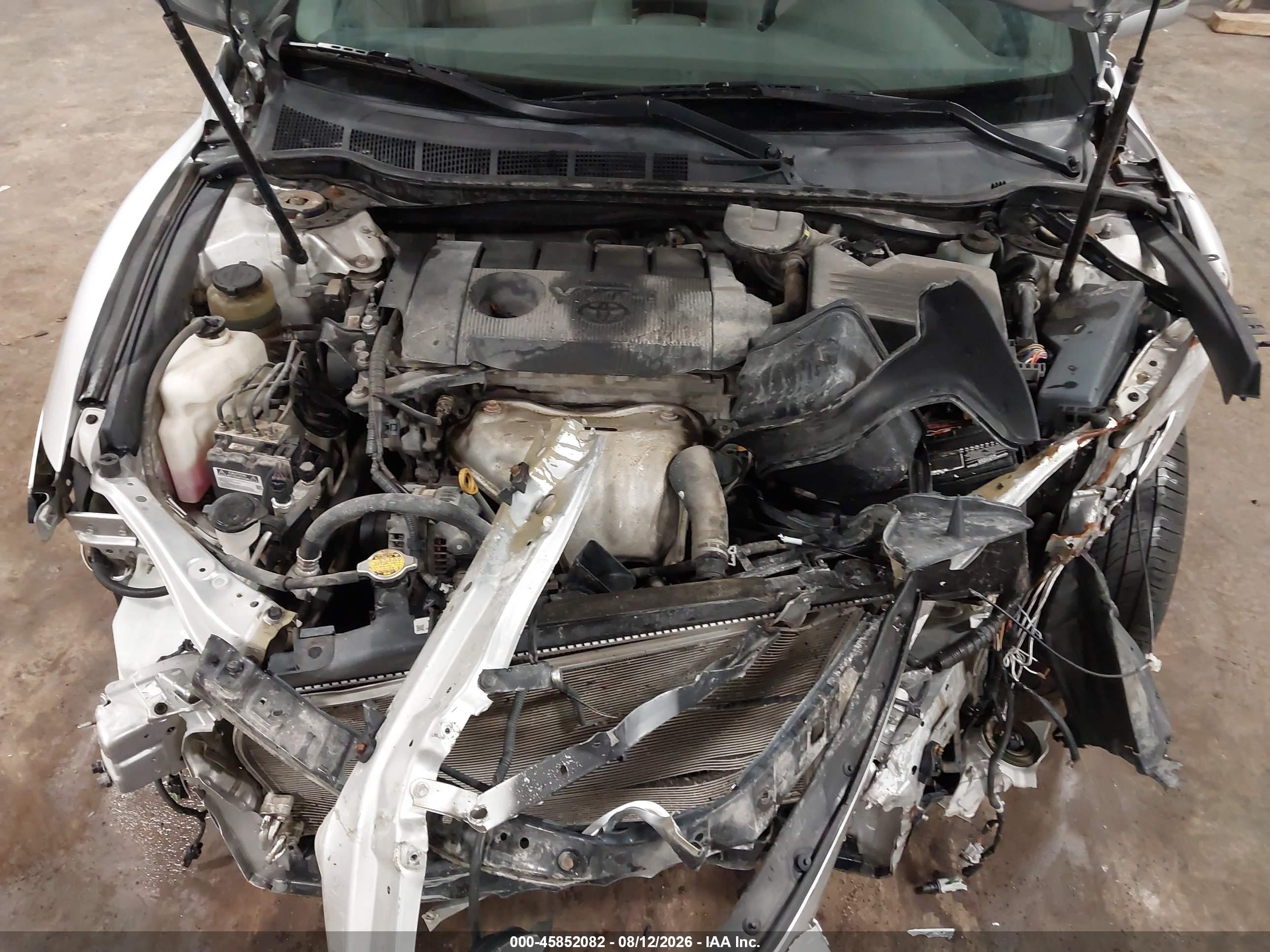 2010 Toyota Camry Le Silver vin: 4T4BF3EK5AR079583