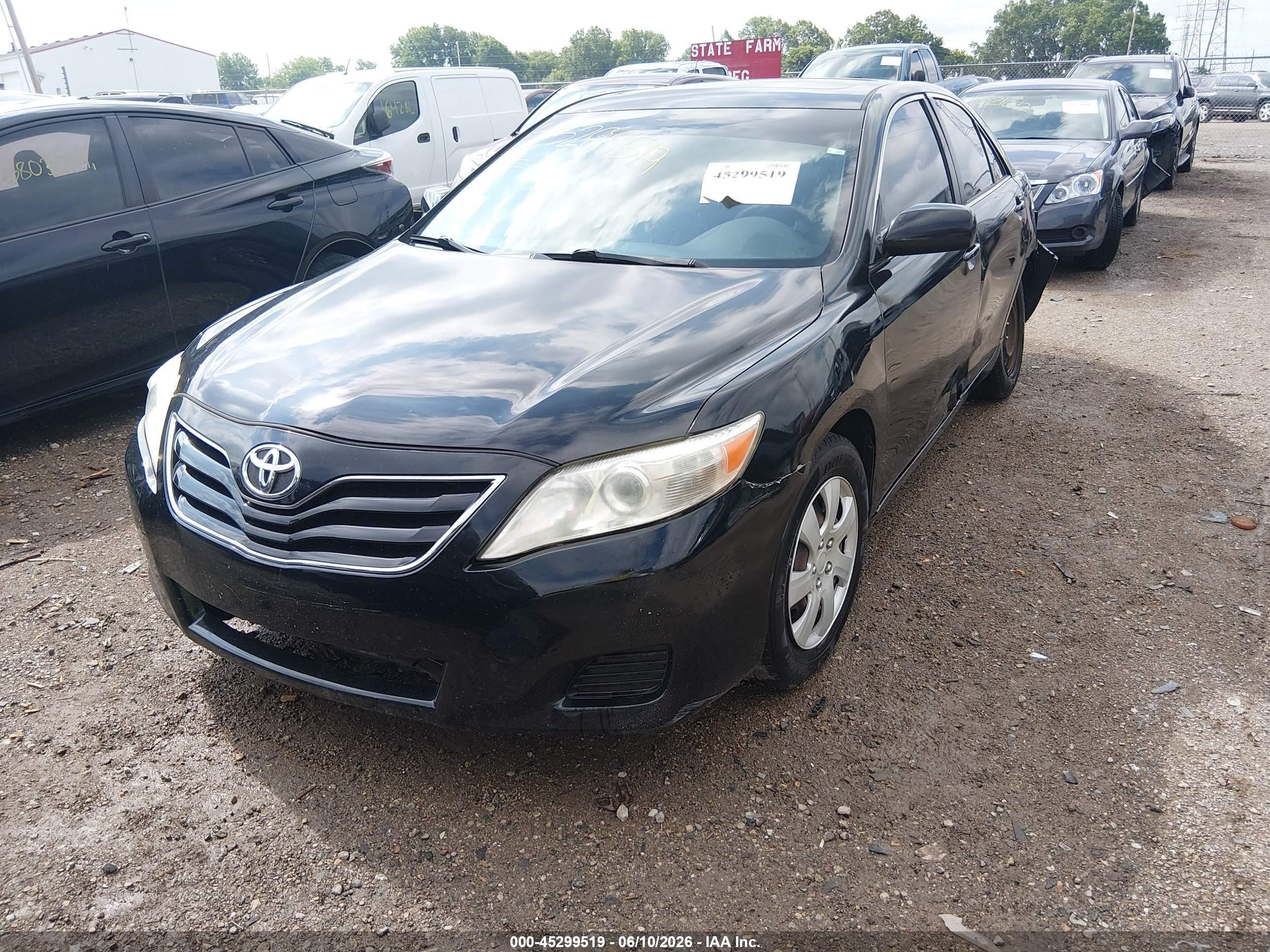 2011 Toyota Camry Le Black vin: 4T4BF3EK5BR101888