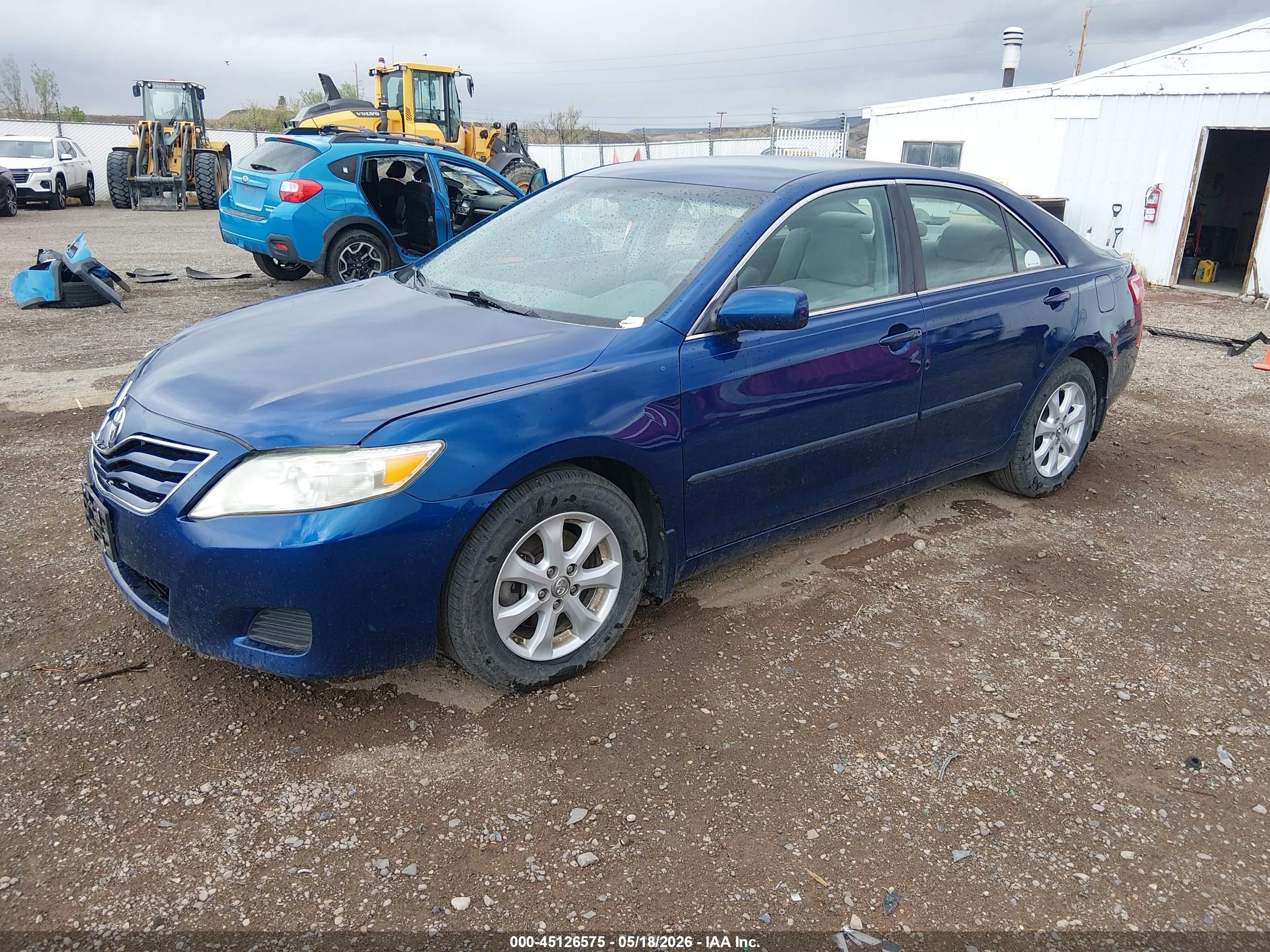 2011 Toyota Camry Le Blue vin: 4T4BF3EK5BR148211