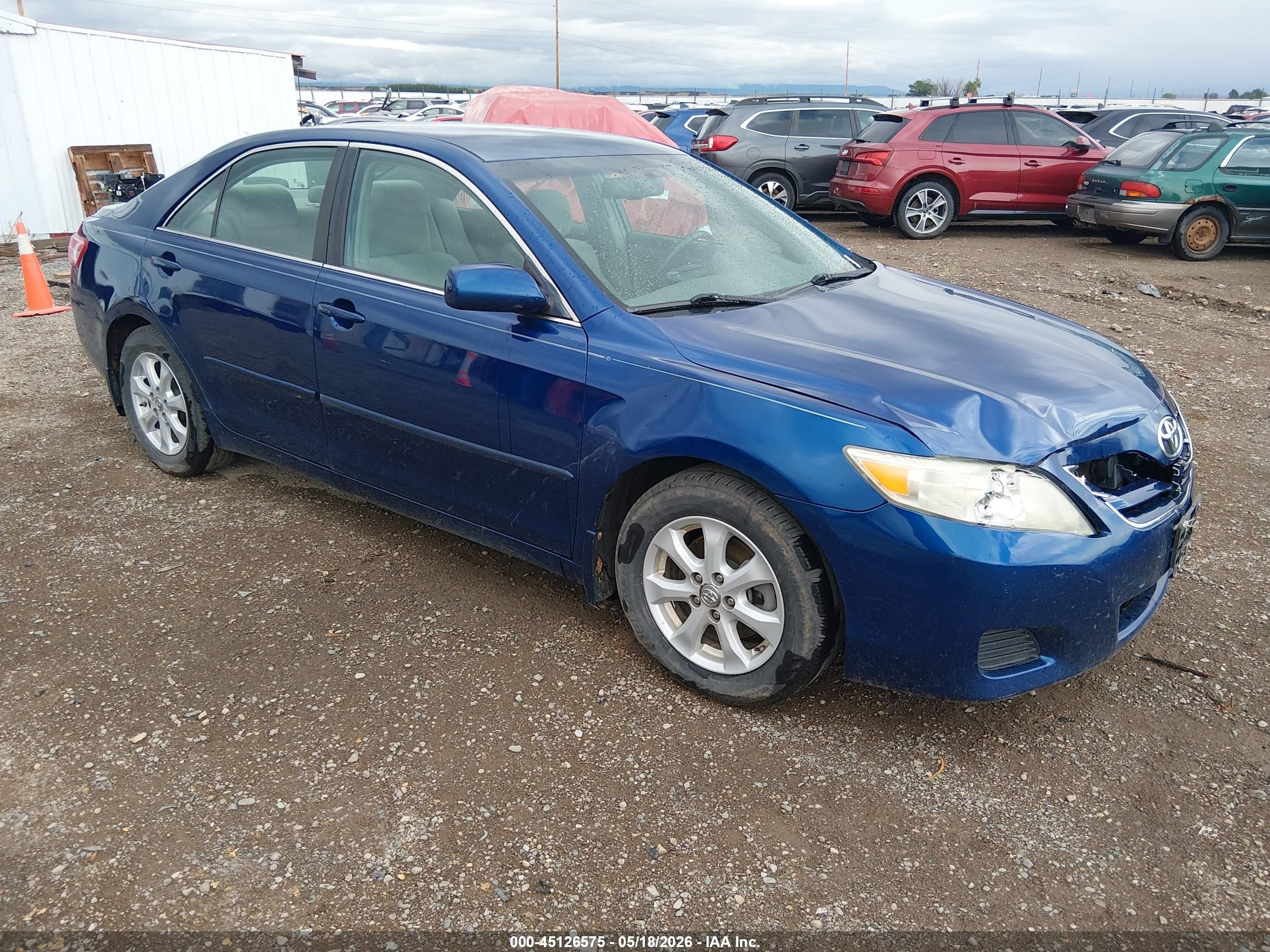 2011 Toyota Camry Le Blue vin: 4T4BF3EK5BR148211