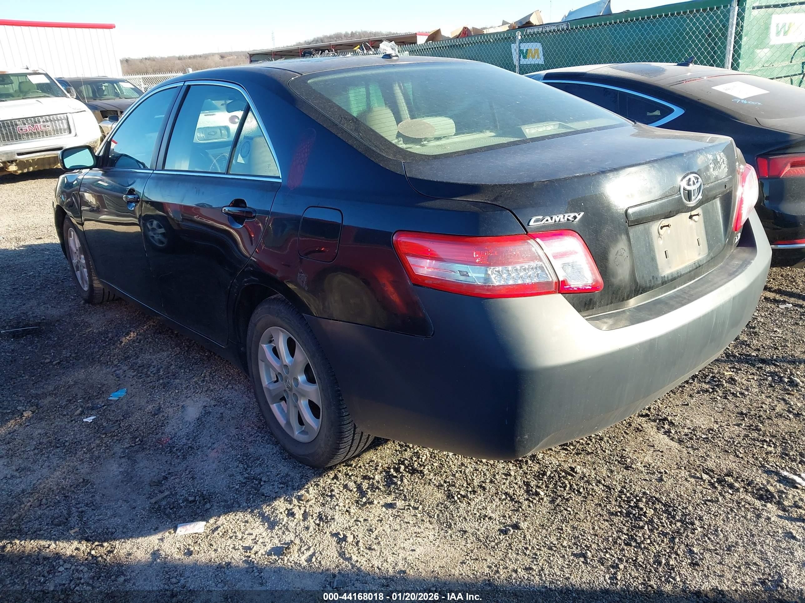2011 Toyota Camry Le Черный vin: 4T4BF3EK5BR150962