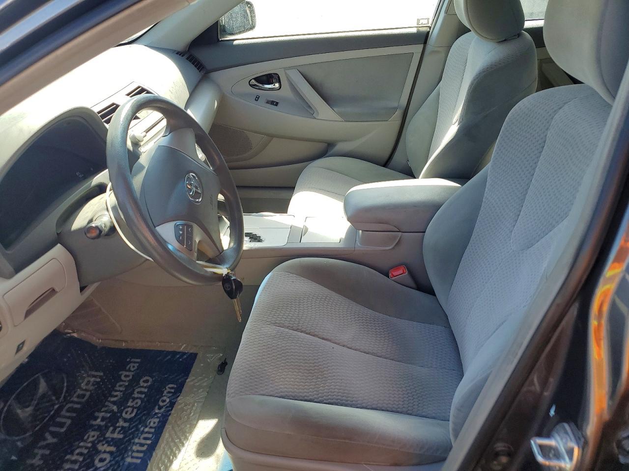 2011 Toyota Camry Le Угольный vin: 4T4BF3EK5BR208066