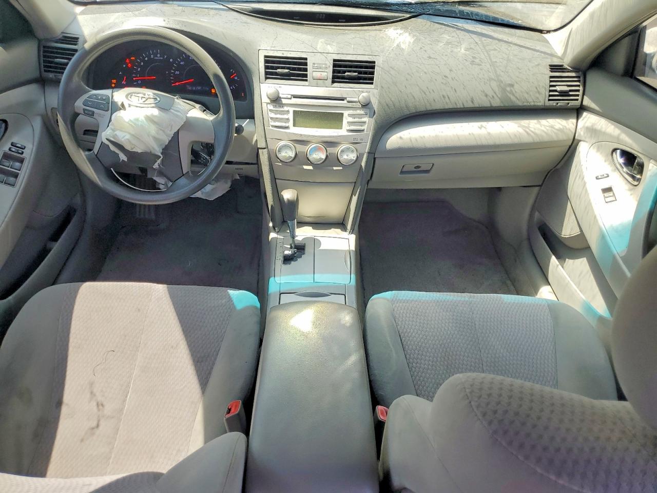 2011 Toyota Camry Le Белый vin: 4T4BF3EK5BR210111