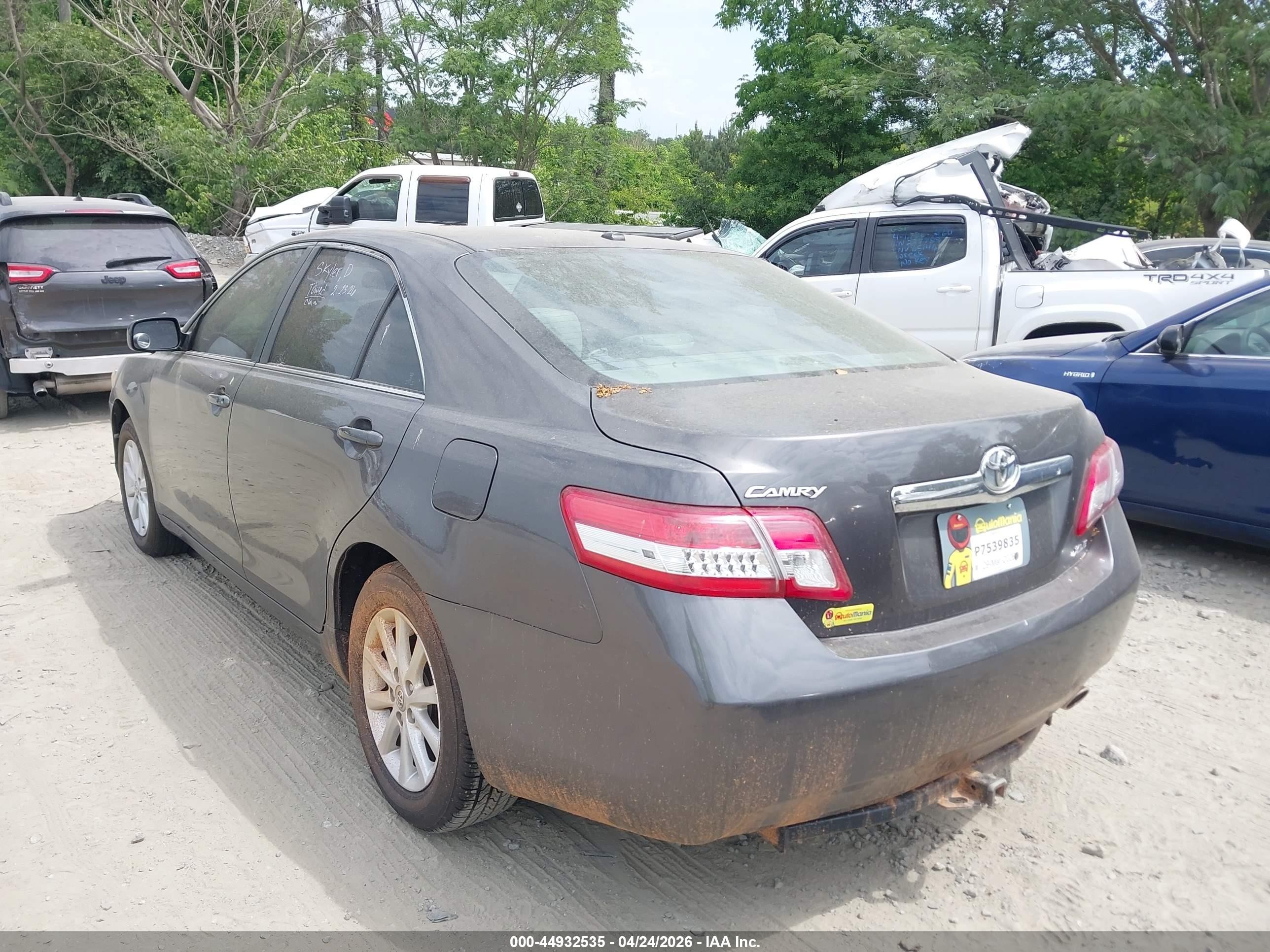 2011 Toyota Camry Xle Gray vin: 4T4BF3EK5BR213929