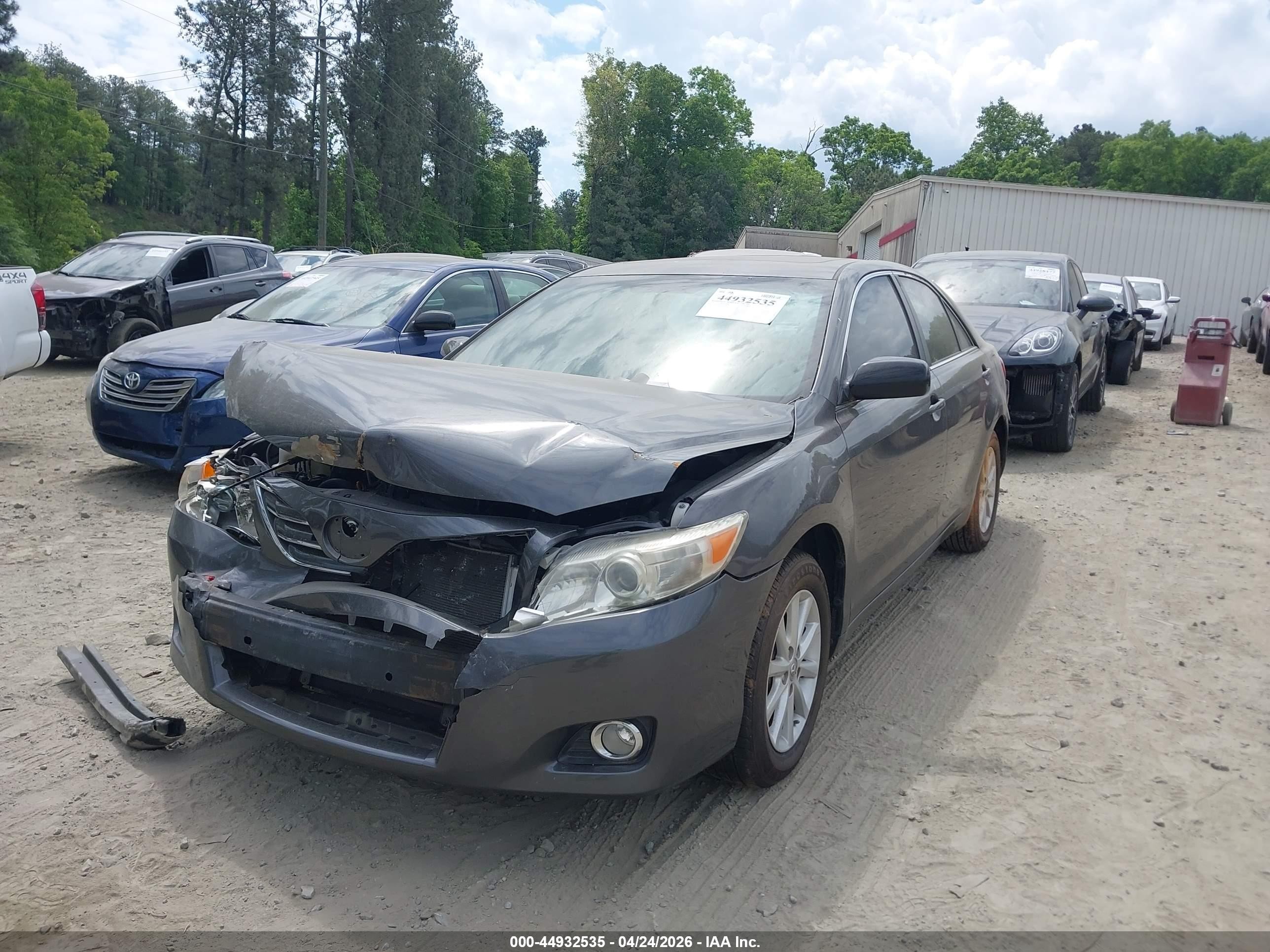 2011 Toyota Camry Xle Gray vin: 4T4BF3EK5BR213929