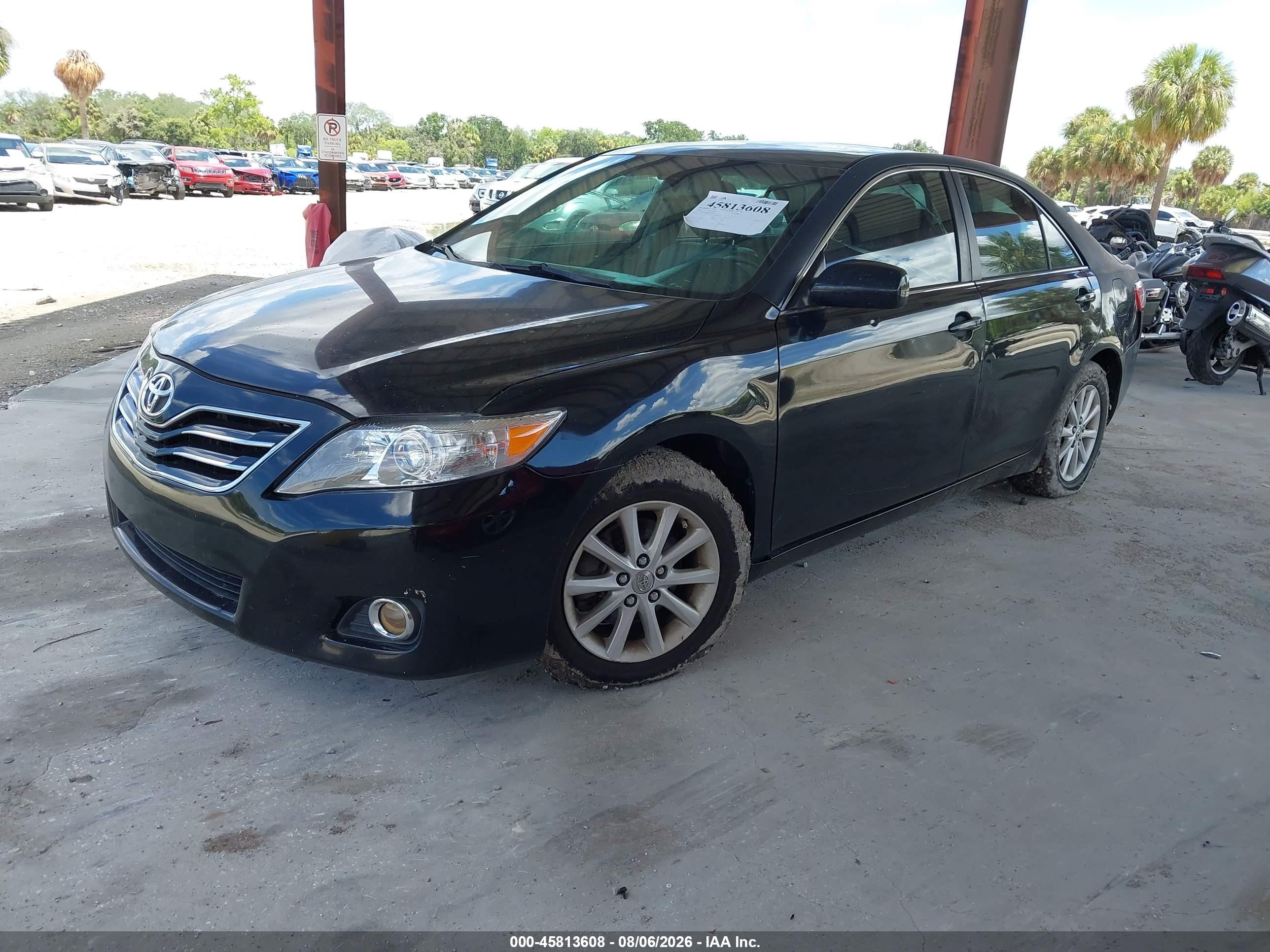2010 Toyota Camry Xle Черный vin: 4T4BF3EK6AR006464