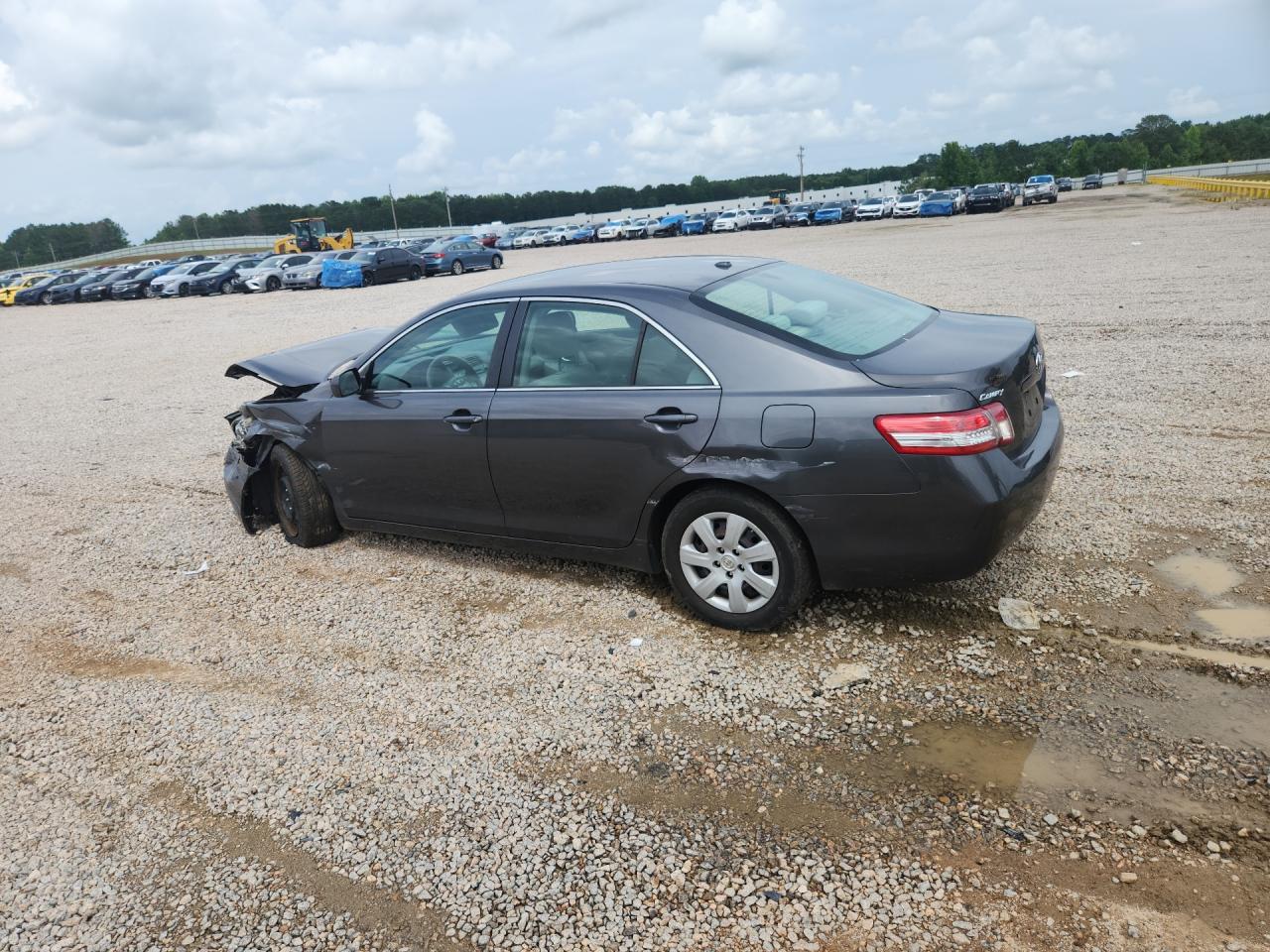 2010 Toyota Camry Le Gray vin: 4T4BF3EK6AR008229