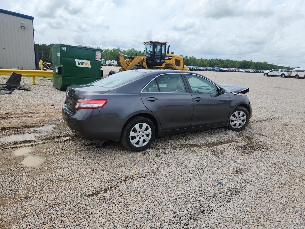 2010 Toyota Camry Le Gray vin: 4T4BF3EK6AR008229