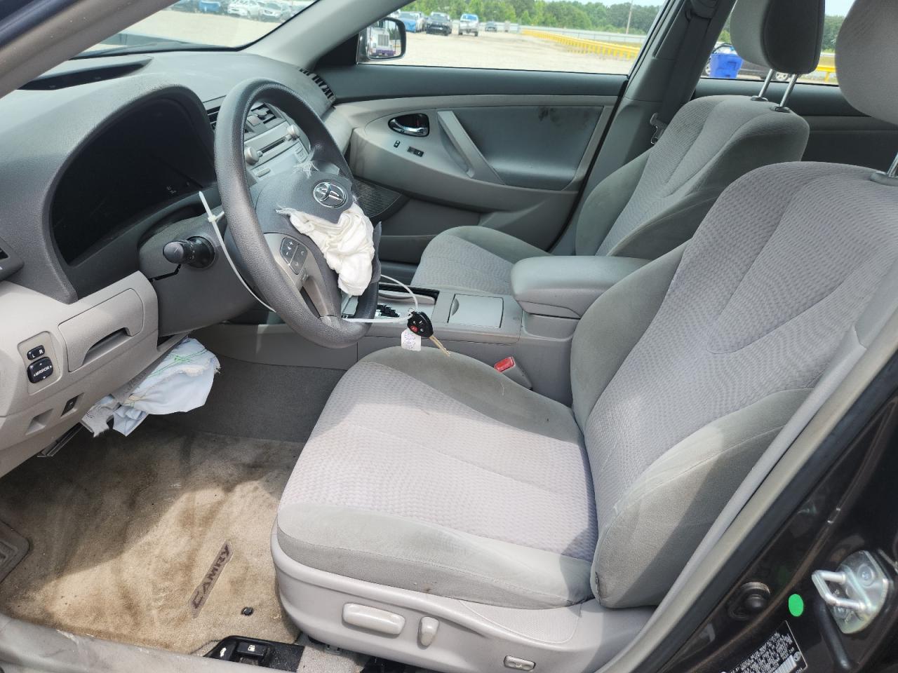 2010 Toyota Camry Le Gray vin: 4T4BF3EK6AR008229