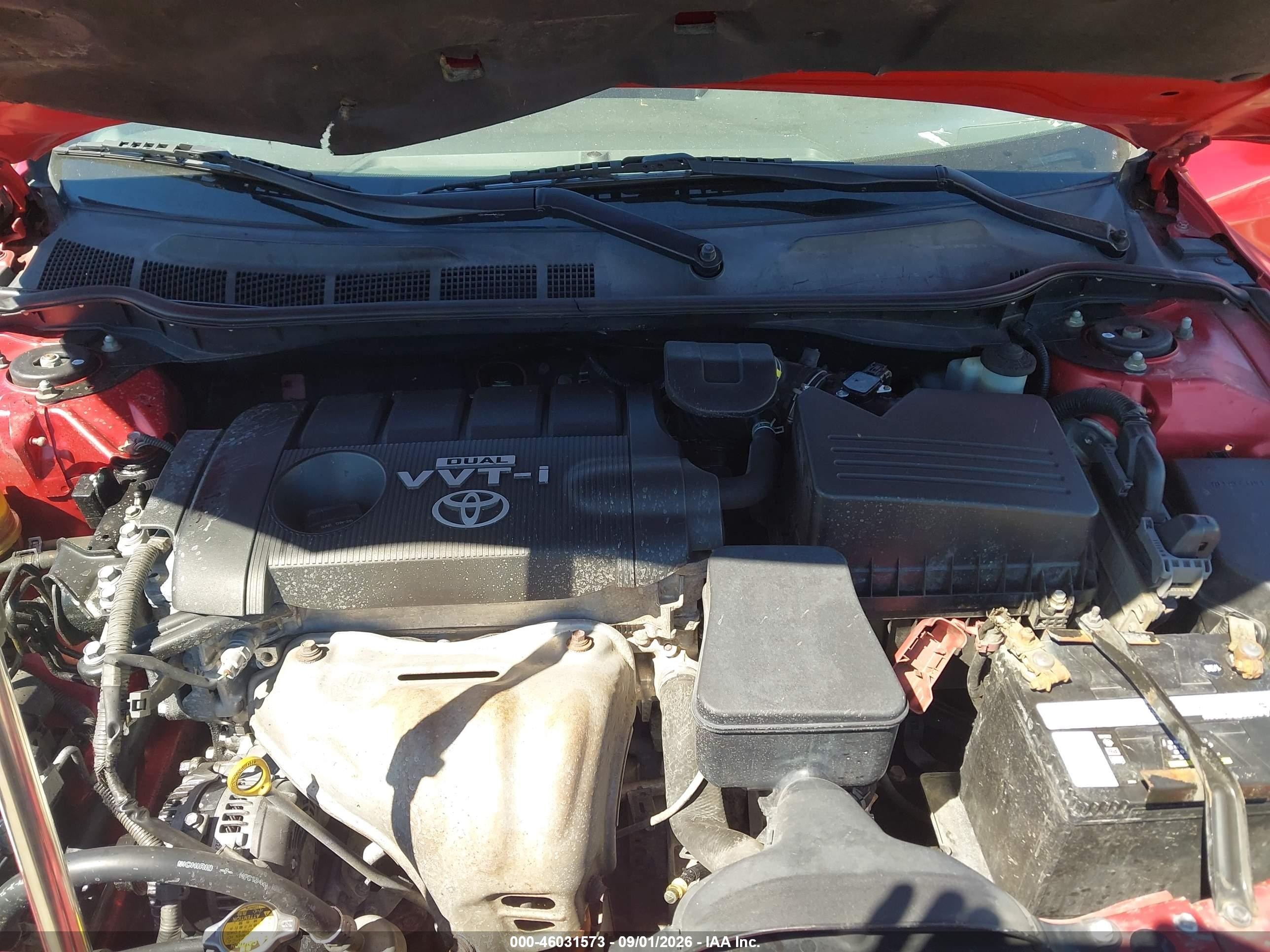 2010 Toyota Camry Le Красный vin: 4T4BF3EK6AR014614