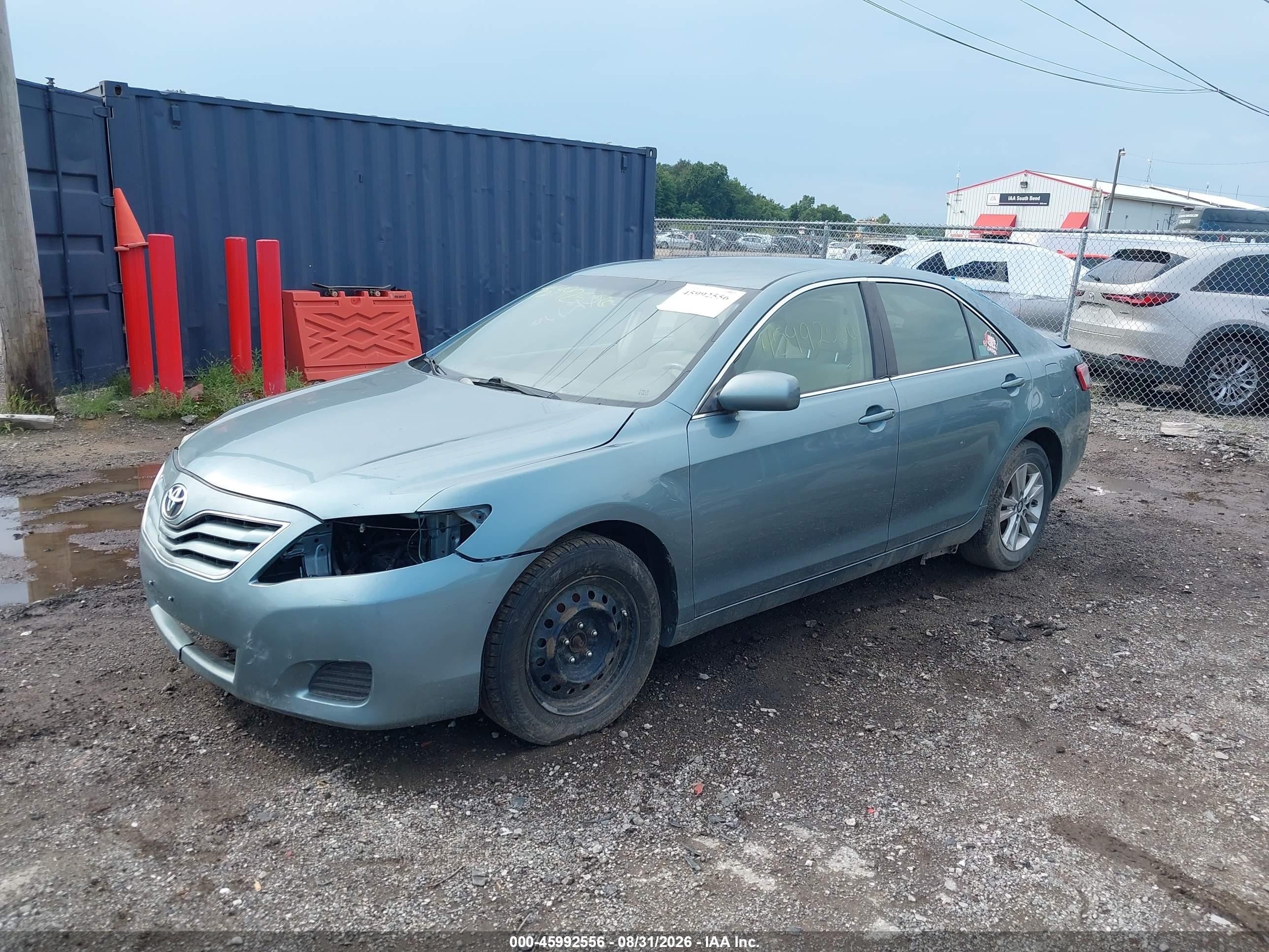2010 Toyota Camry Le Light Blue vin: 4T4BF3EK6AR024270