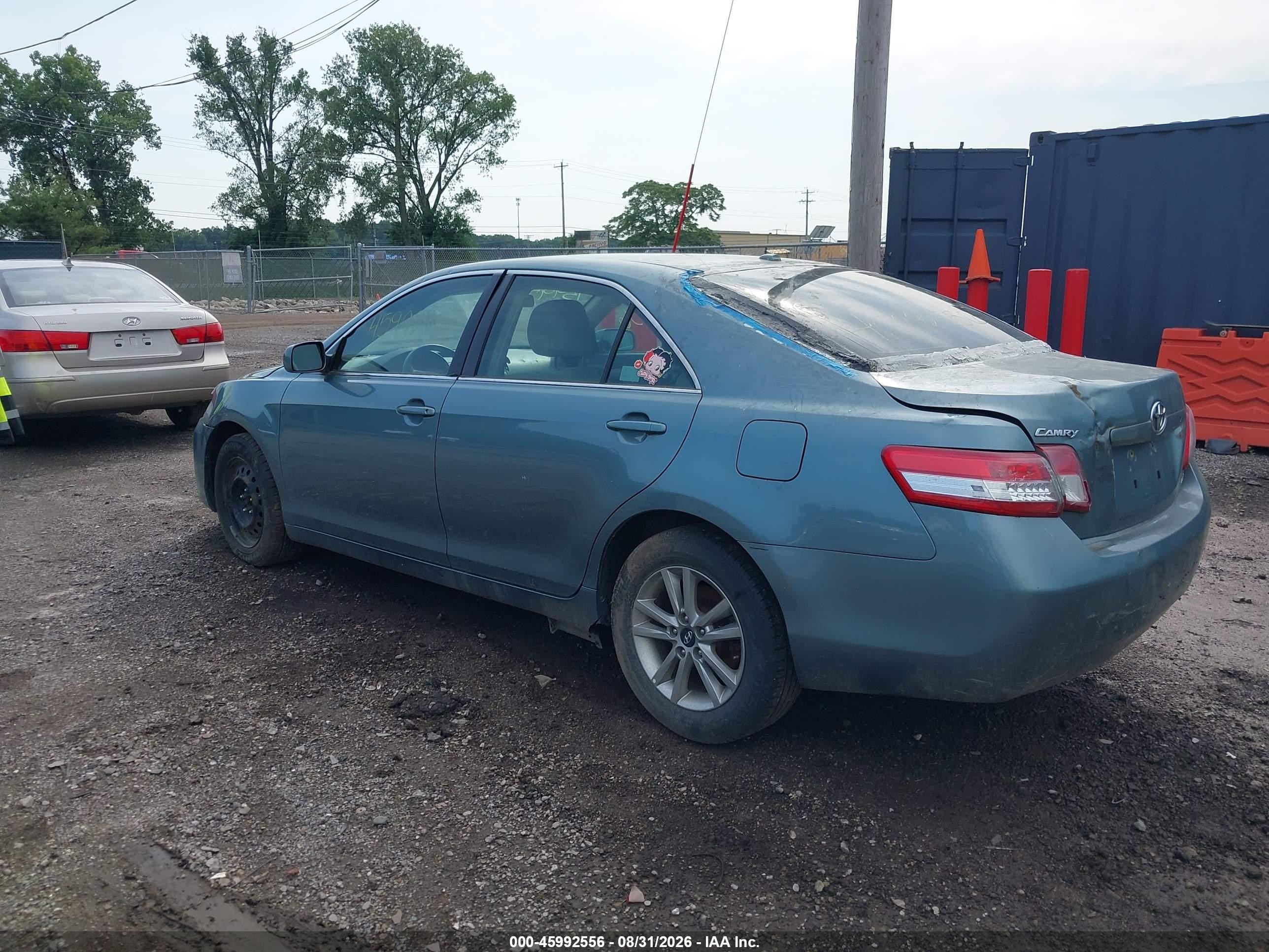 2010 Toyota Camry Le Light Blue vin: 4T4BF3EK6AR024270