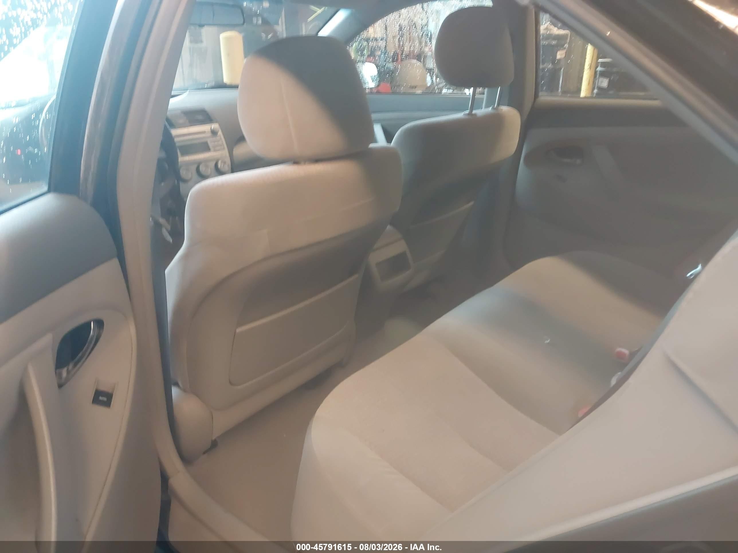 2010 Toyota Camry Le Черный vin: 4T4BF3EK6AR025029