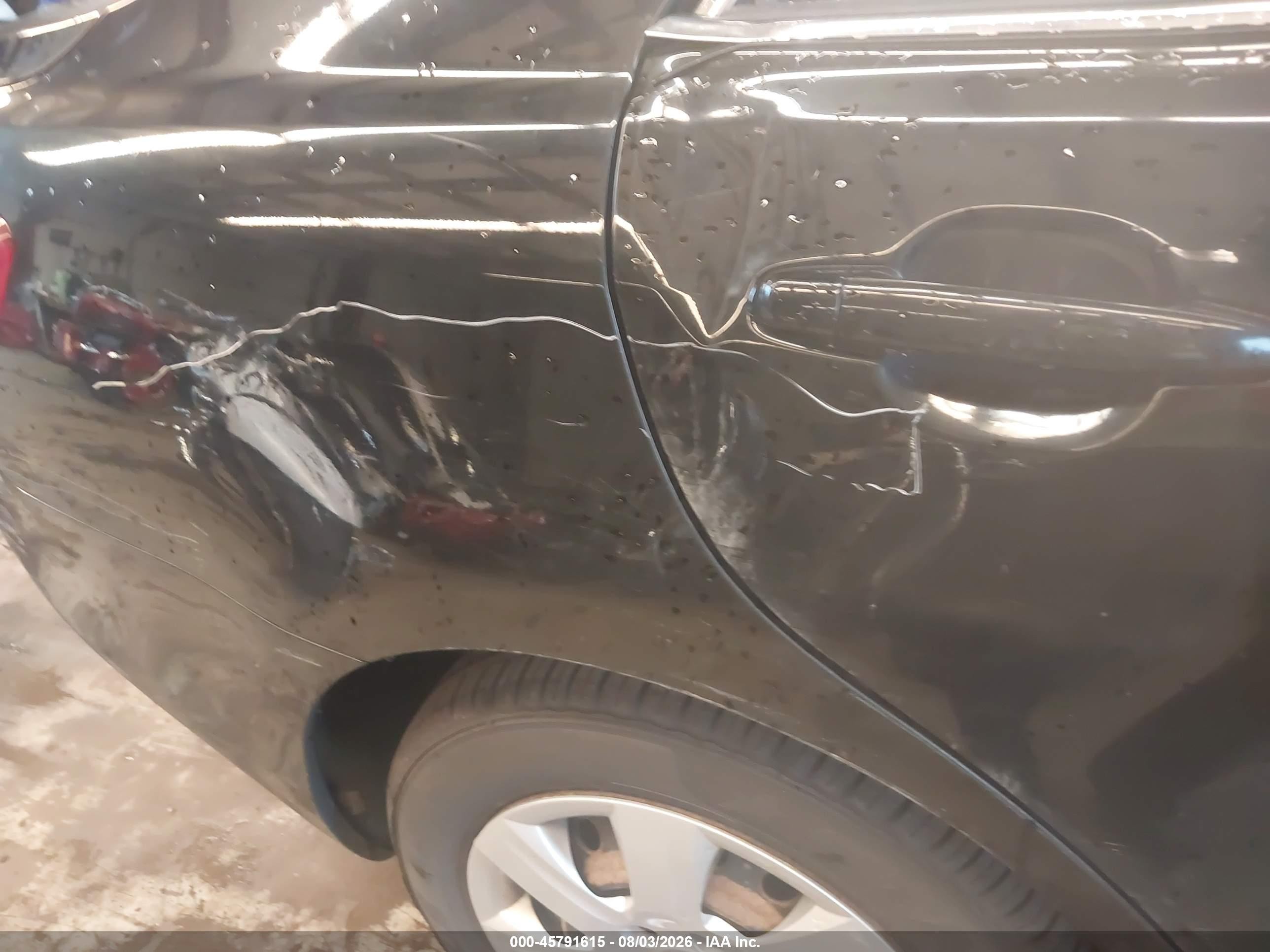 2010 Toyota Camry Le Черный vin: 4T4BF3EK6AR025029