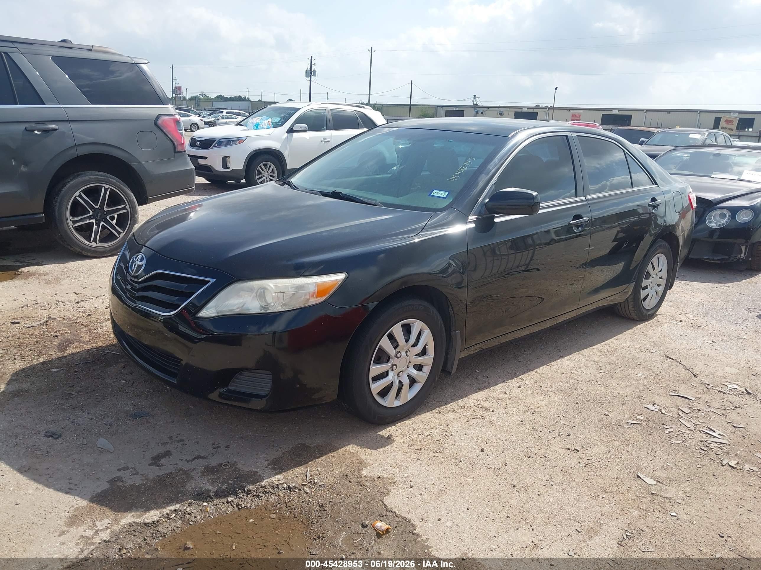 2010 Toyota Camry   Черный vin: 4T4BF3EK6AR039917