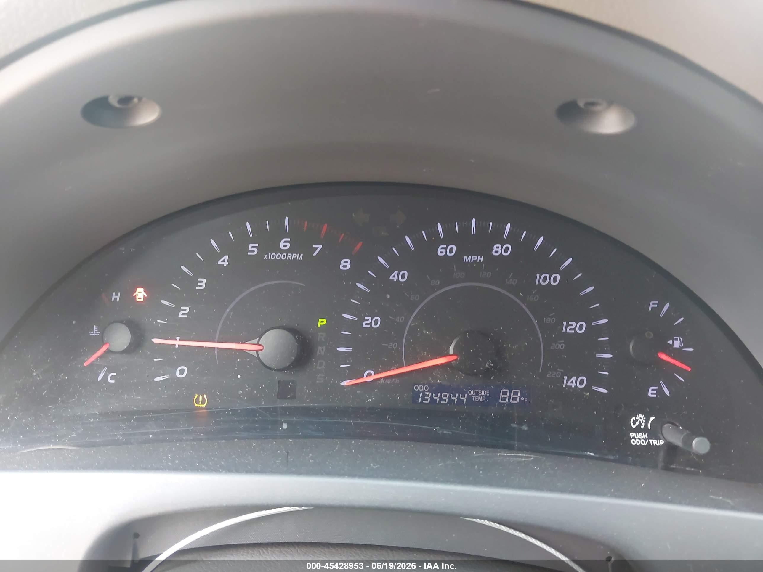 2010 Toyota Camry   Черный vin: 4T4BF3EK6AR039917