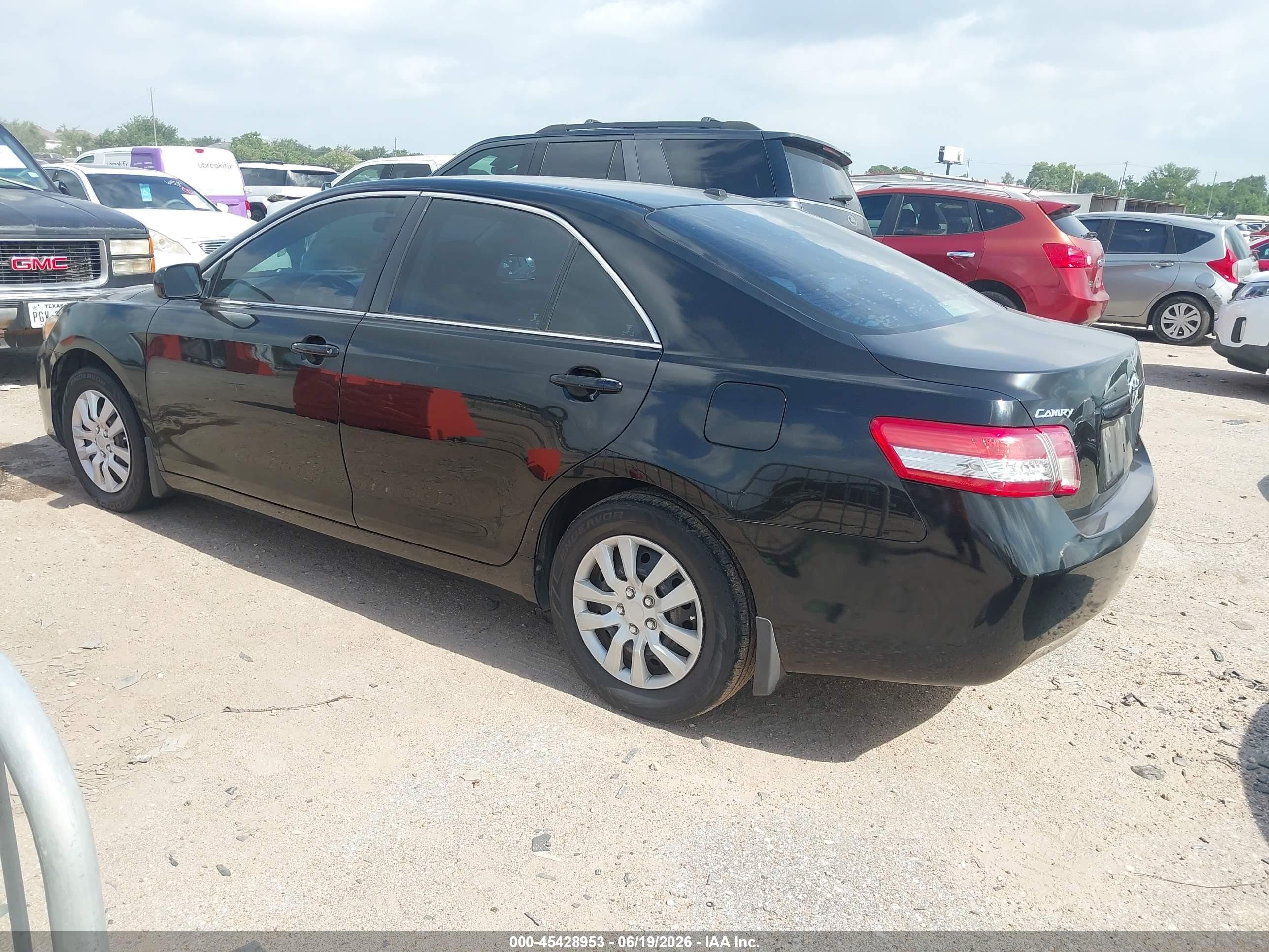 2010 Toyota Camry   Черный vin: 4T4BF3EK6AR039917