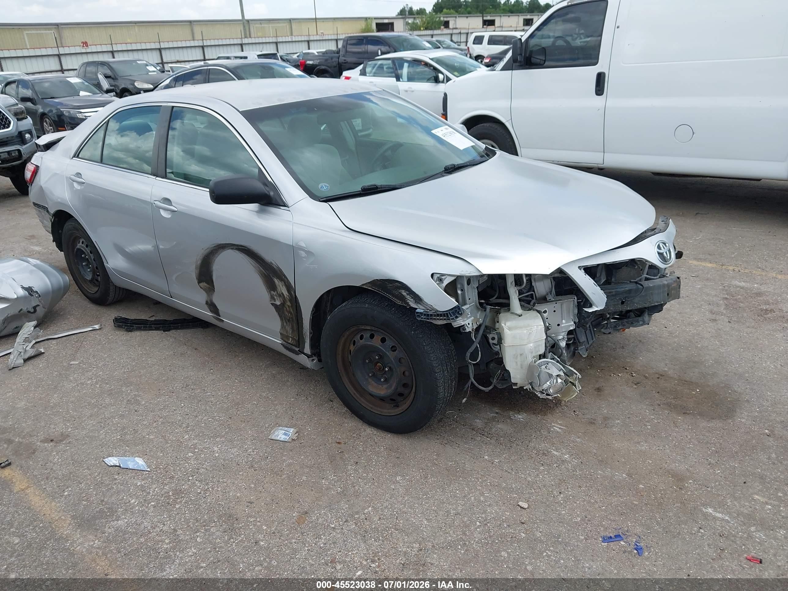 2010 Toyota Camry   Gray vin: 4T4BF3EK6AR044471