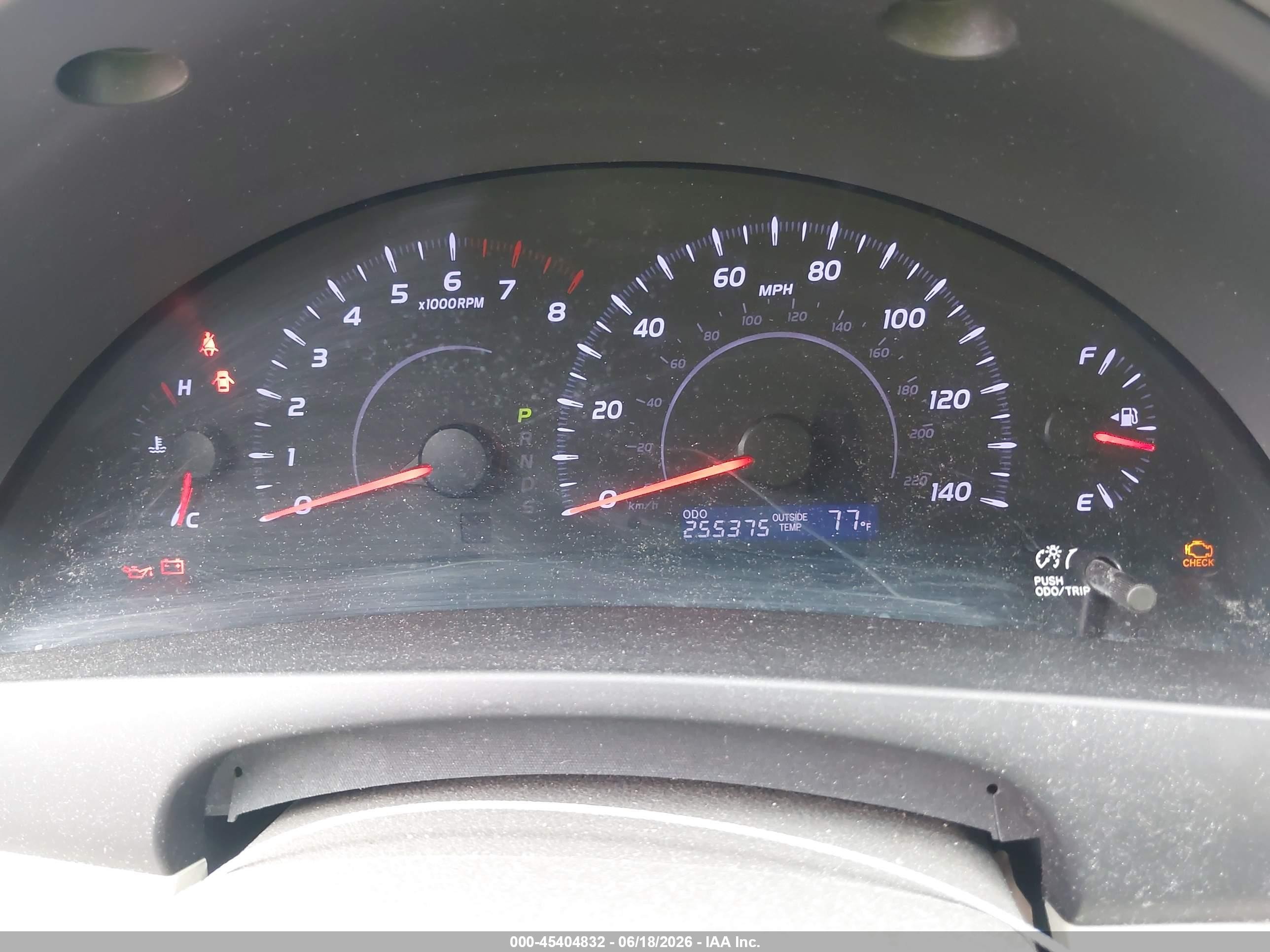 2010 Toyota Camry Le Red vin: 4T4BF3EK6AR056815