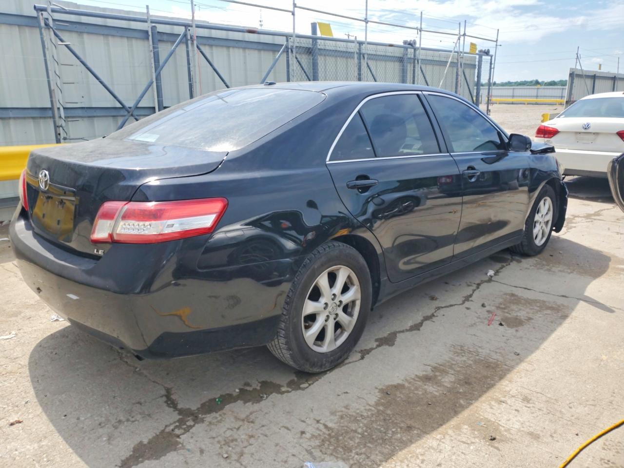 2010 Toyota Camry Le Черный vin: 4T4BF3EK6AR057785