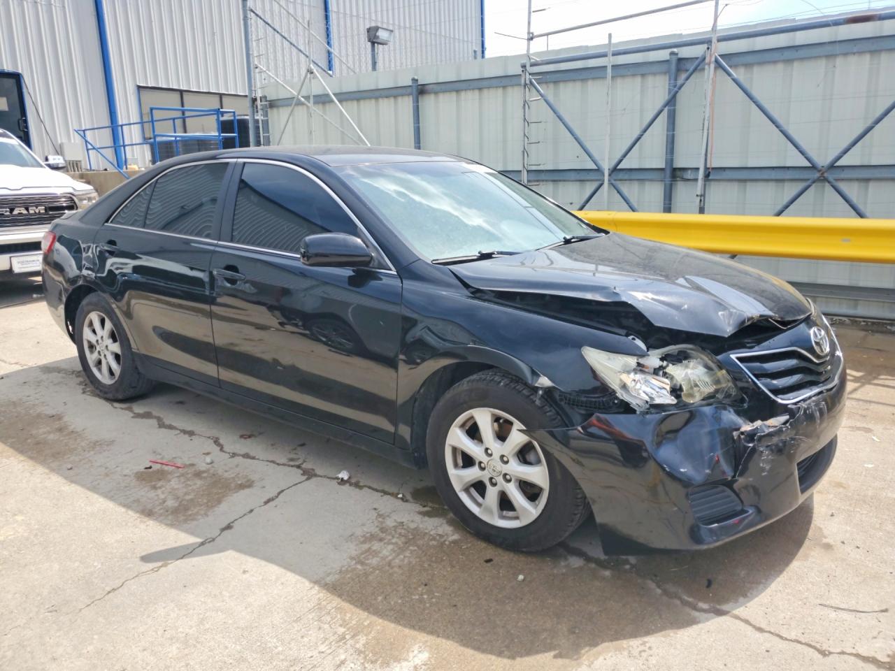 2010 Toyota Camry Le Черный vin: 4T4BF3EK6AR057785