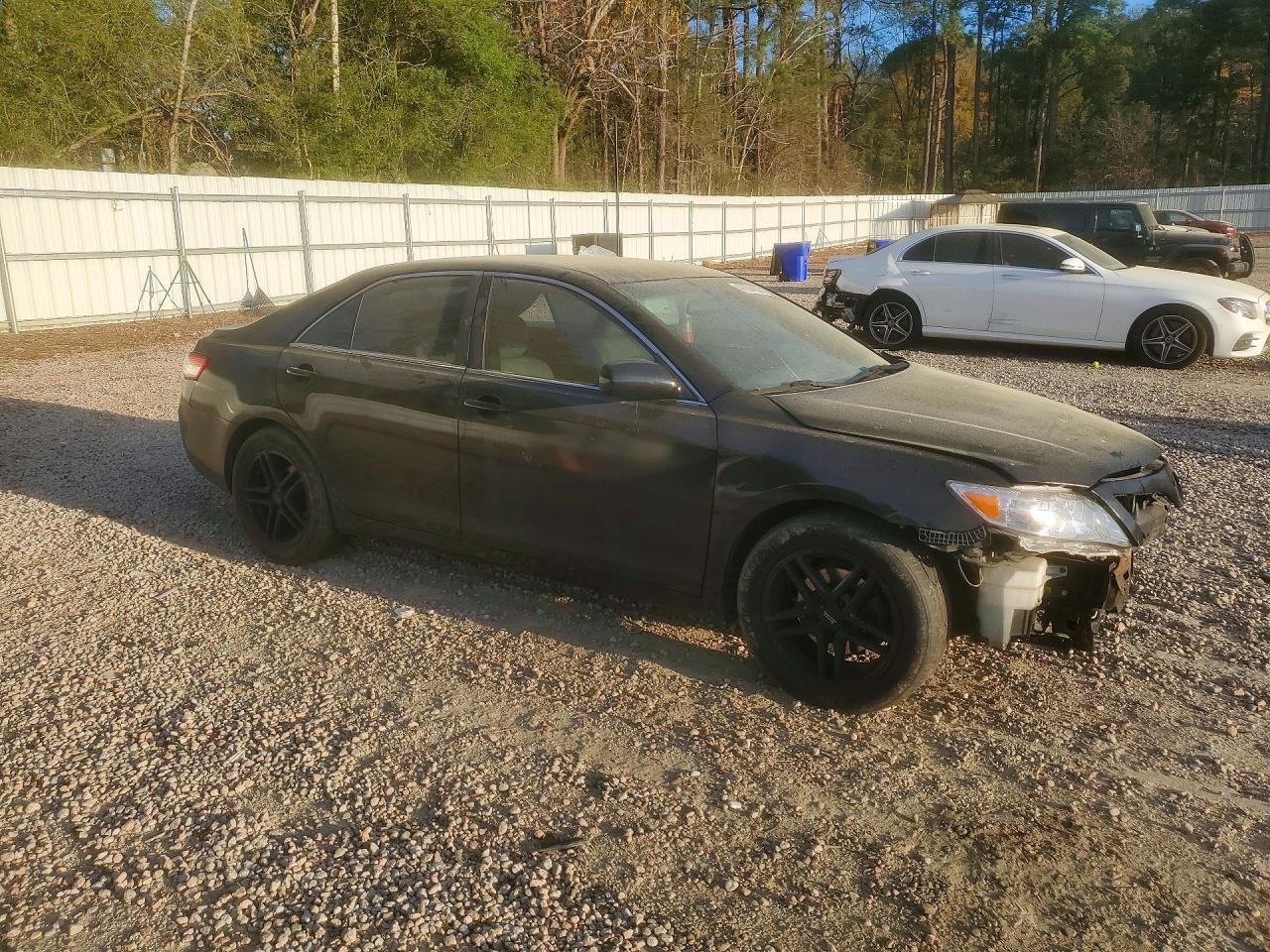 2010 Toyota Camry Le Черный vin: 4T4BF3EK6AR058998