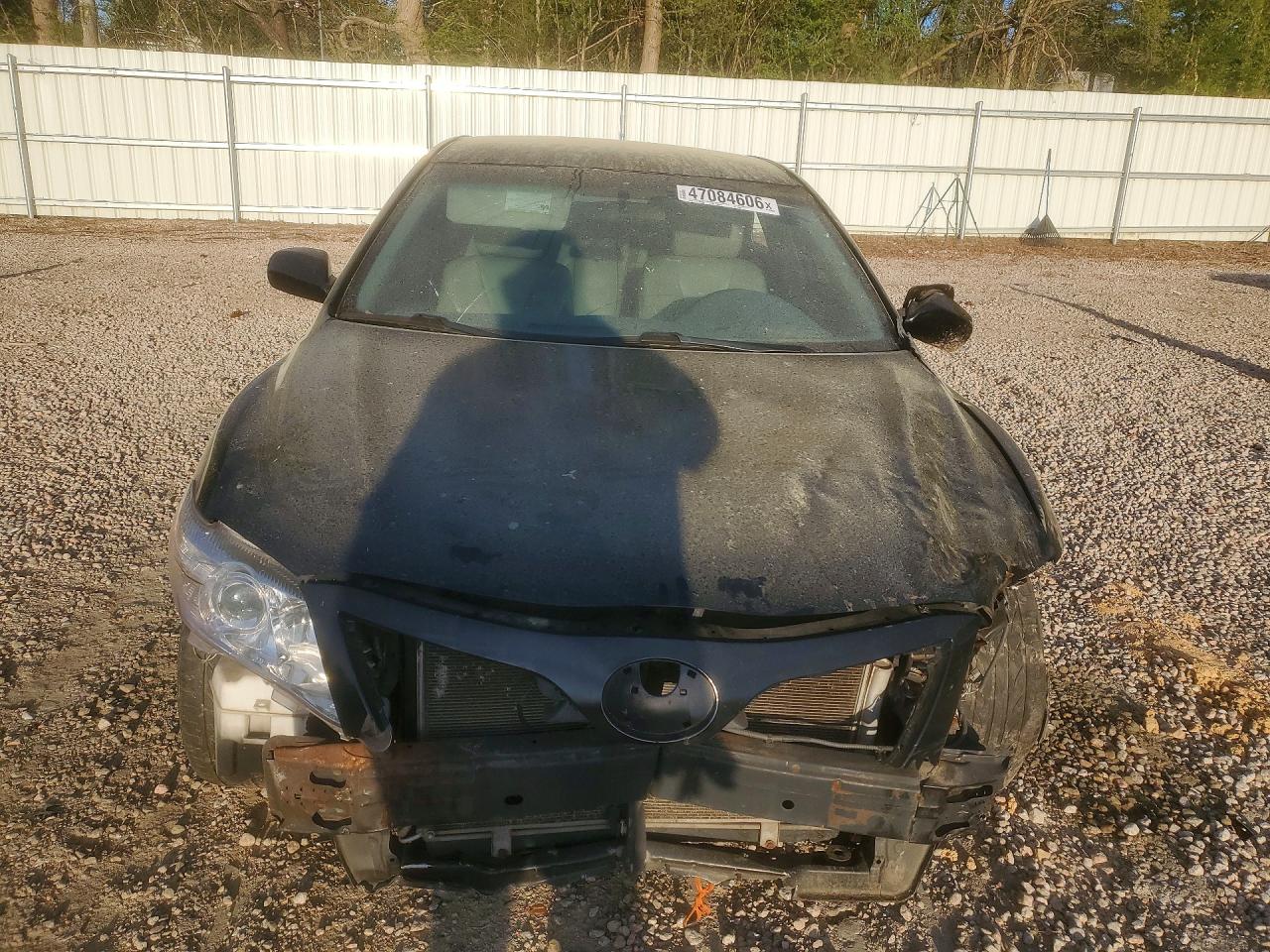 2010 Toyota Camry Le Черный vin: 4T4BF3EK6AR058998