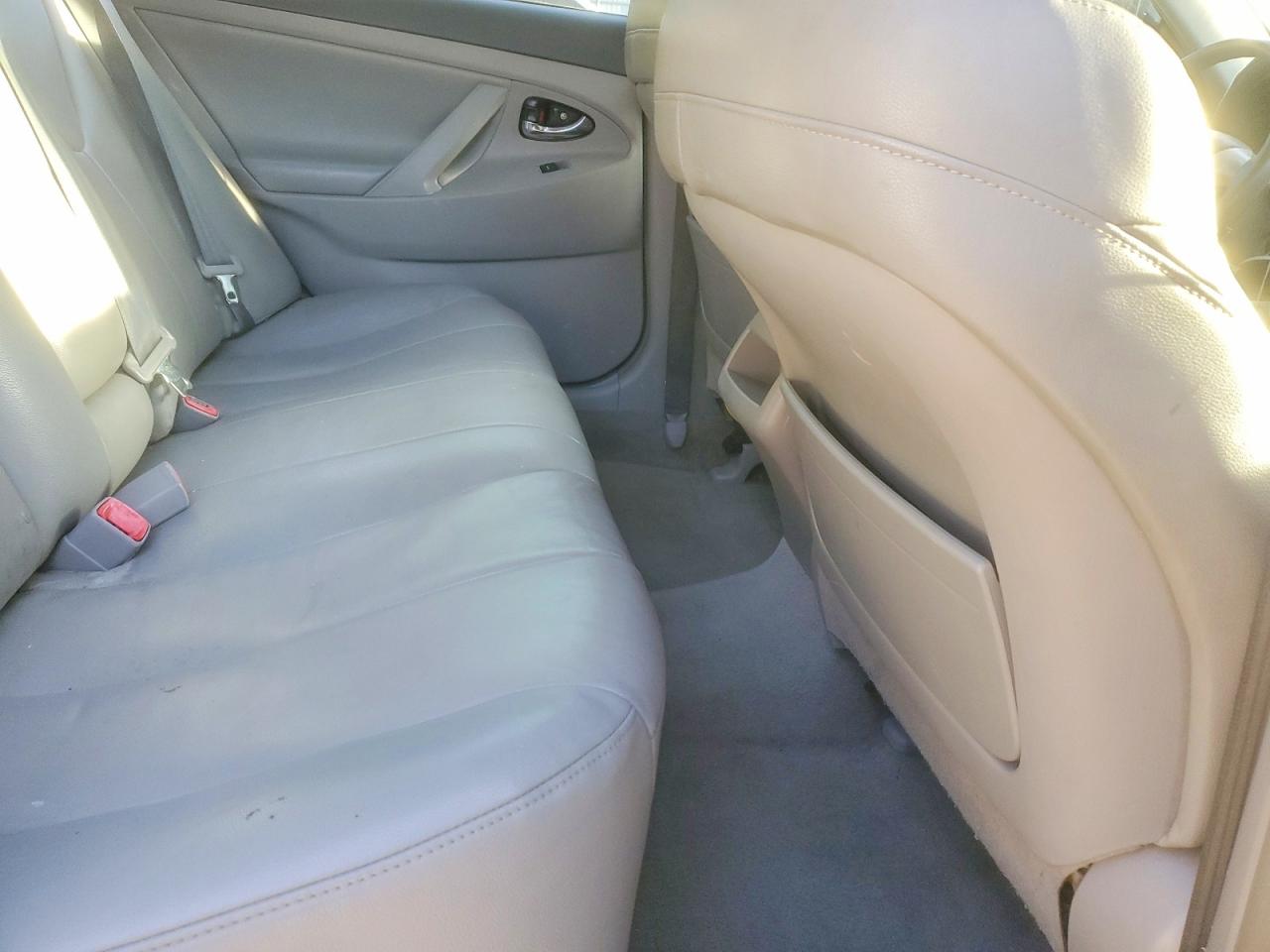 2010 Toyota Camry Le Черный vin: 4T4BF3EK6AR058998