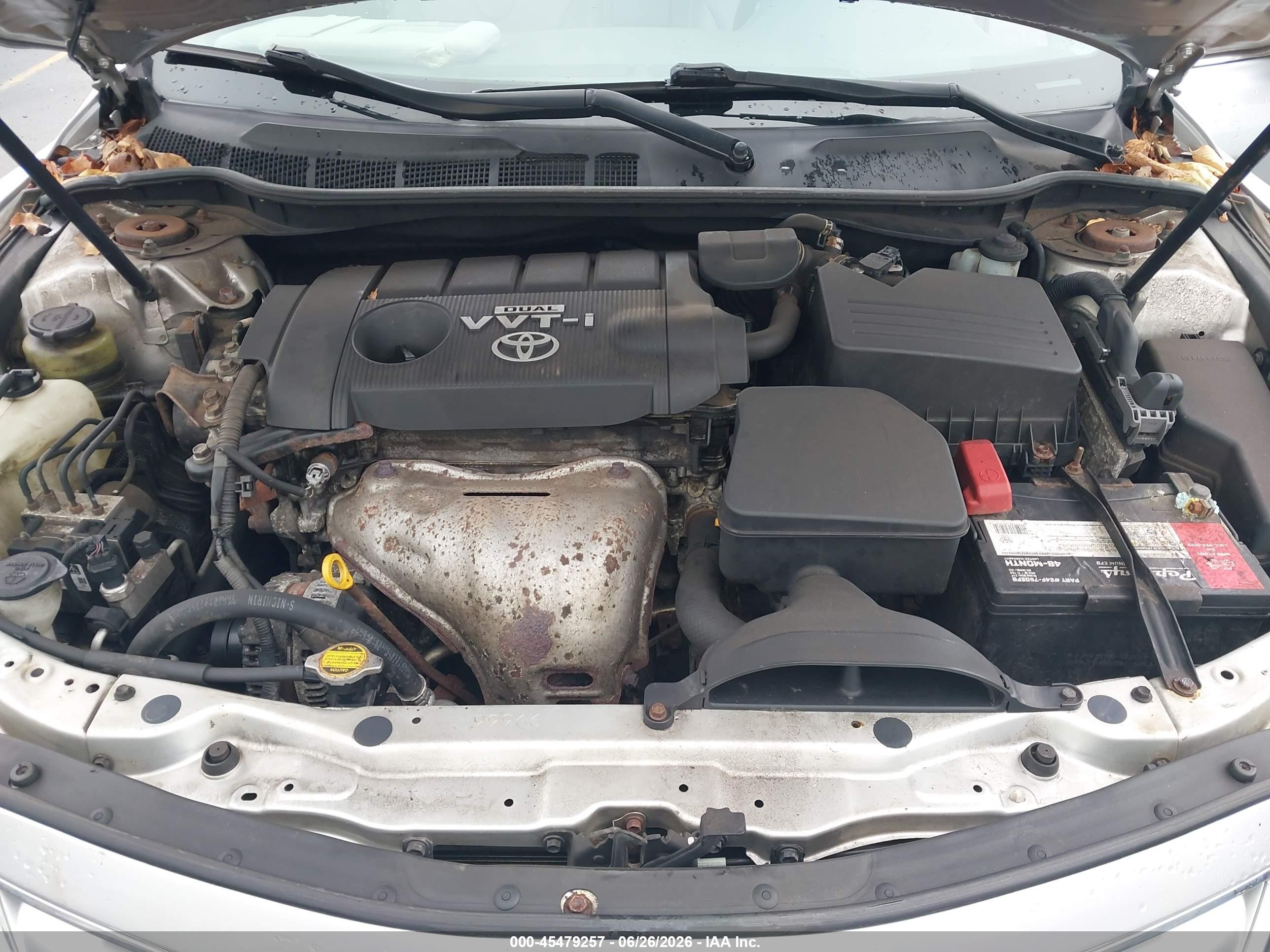 2010 Toyota Camry Le Silver vin: 4T4BF3EK6AR061934