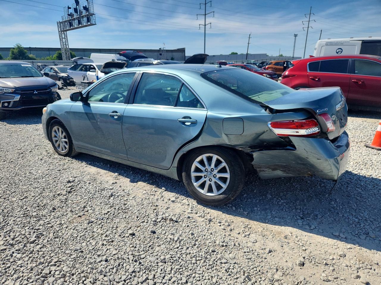 2010 Toyota Camry Xle Blue vin: 4T4BF3EK6AR076174